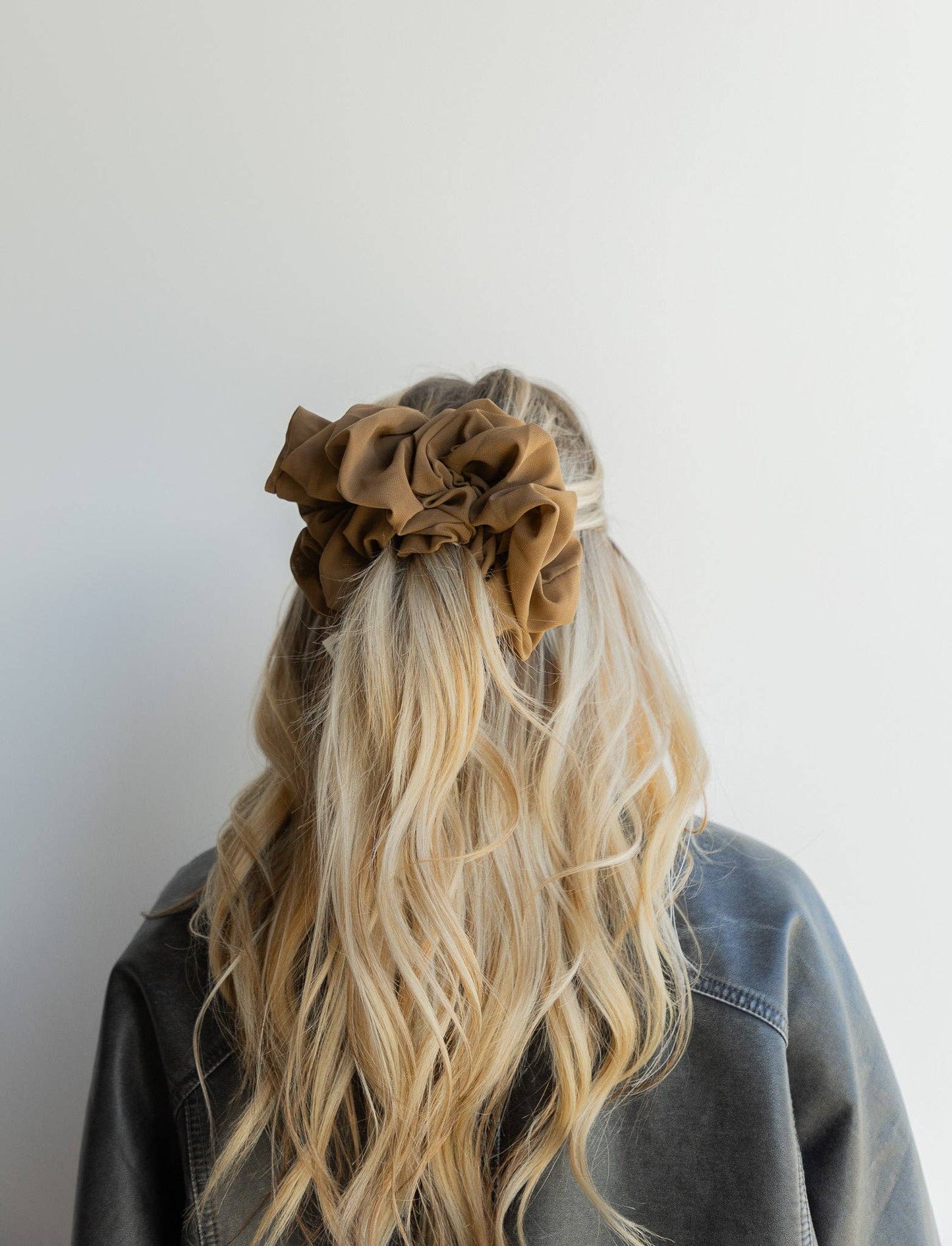 Jumbo Organza Scrunchie