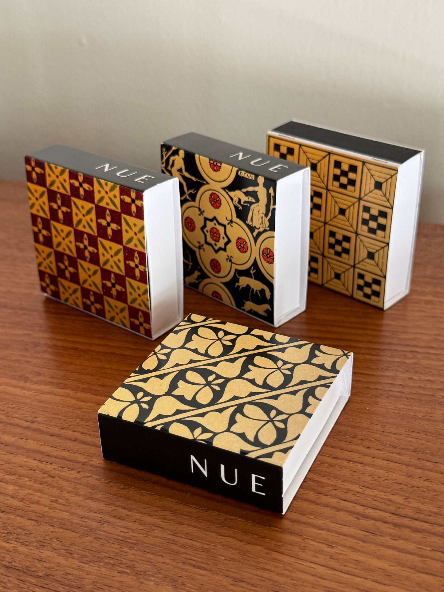 Hunter Matchbook