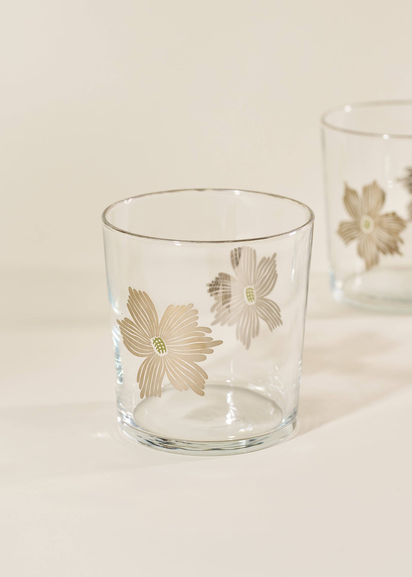 Silver Flower 12.5 Ounce Glass Tumbler
