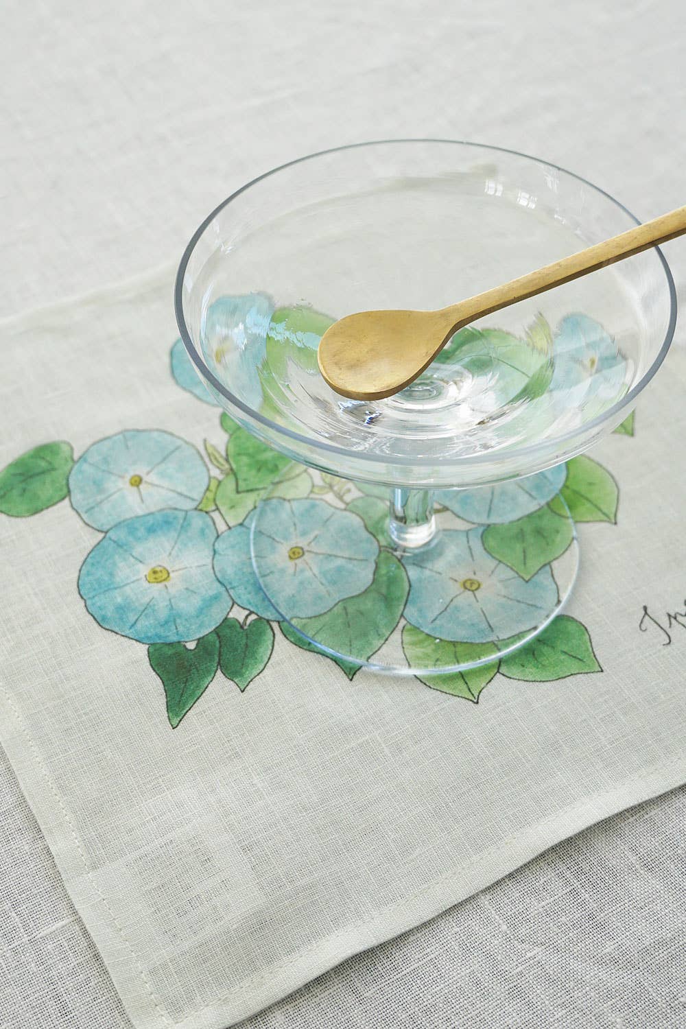 Hanky Isabelle.B No.6 Morning Glory