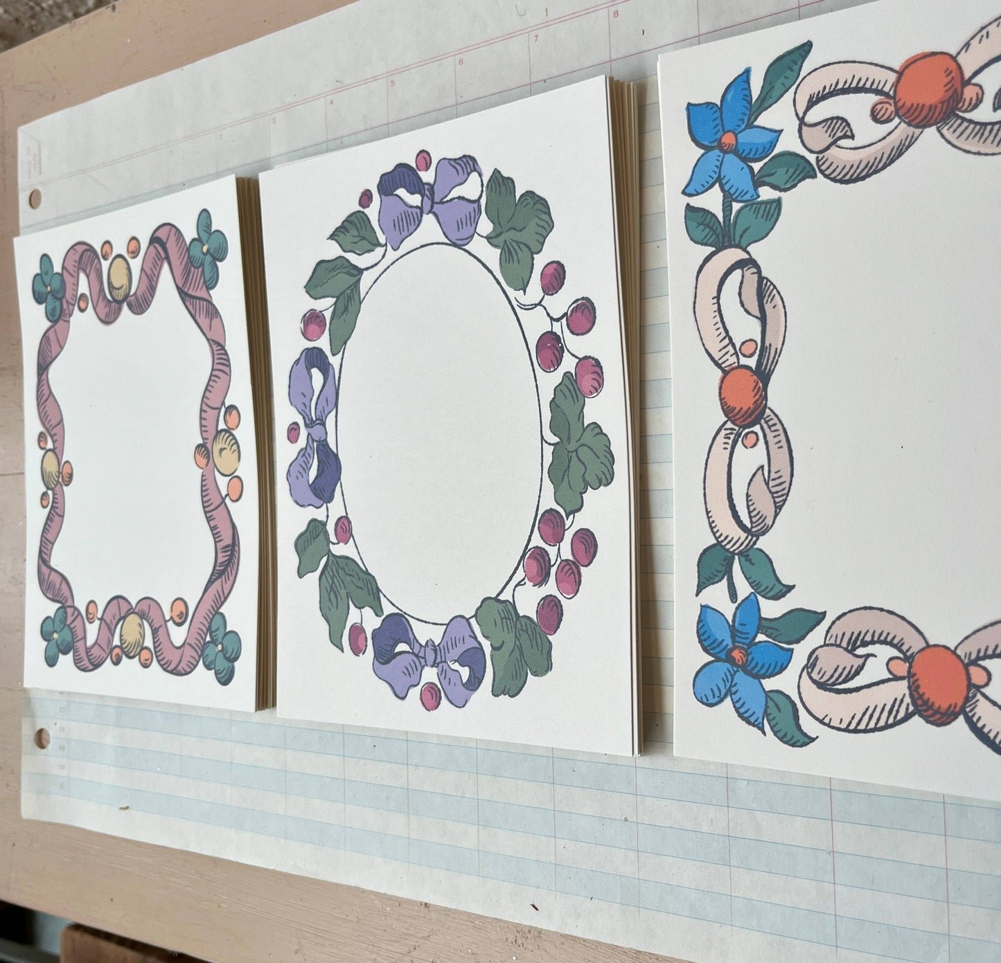 Rococo Host Set: Orange/blue