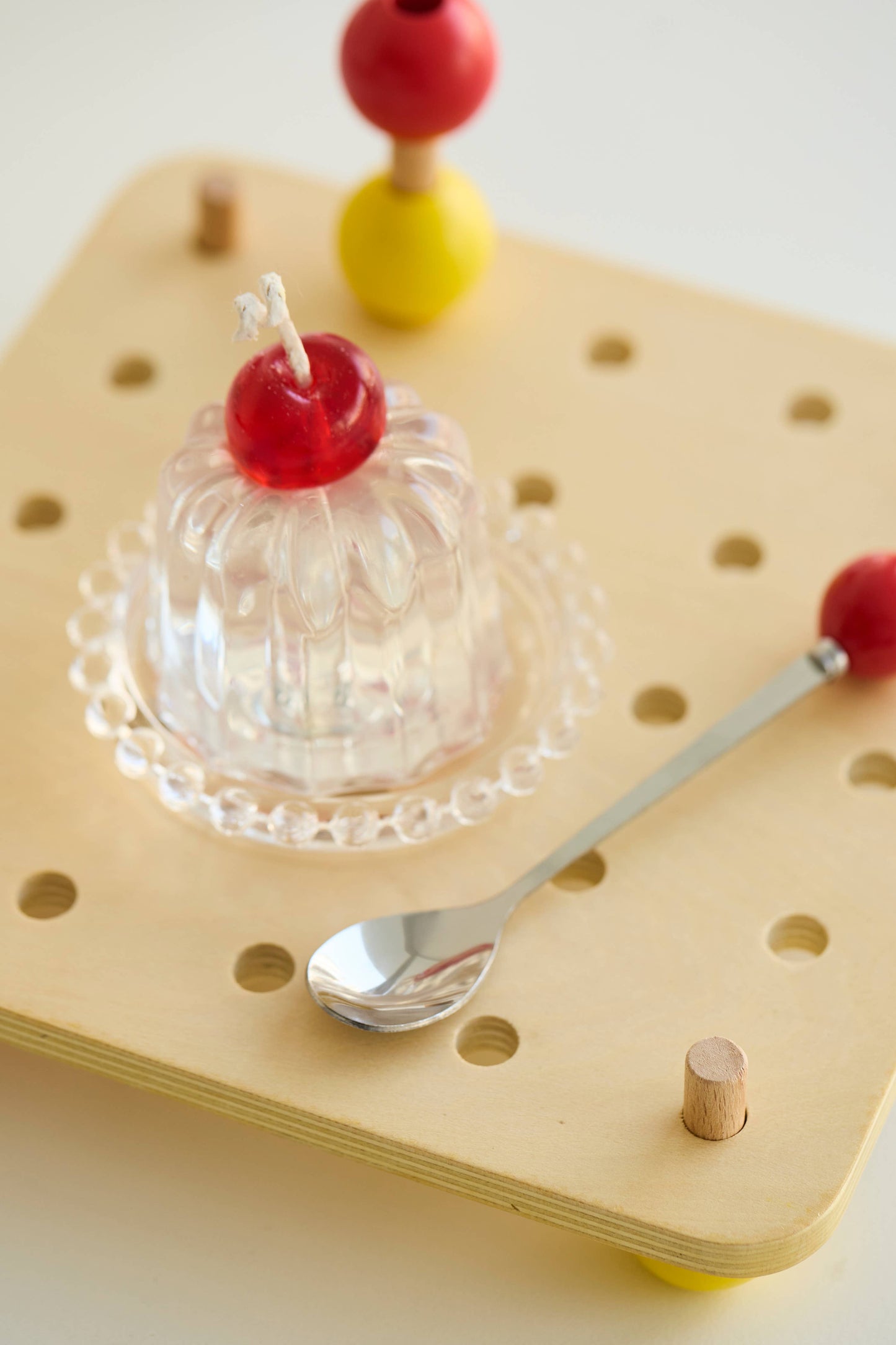 Hand-Made Jelly Candle | Insight