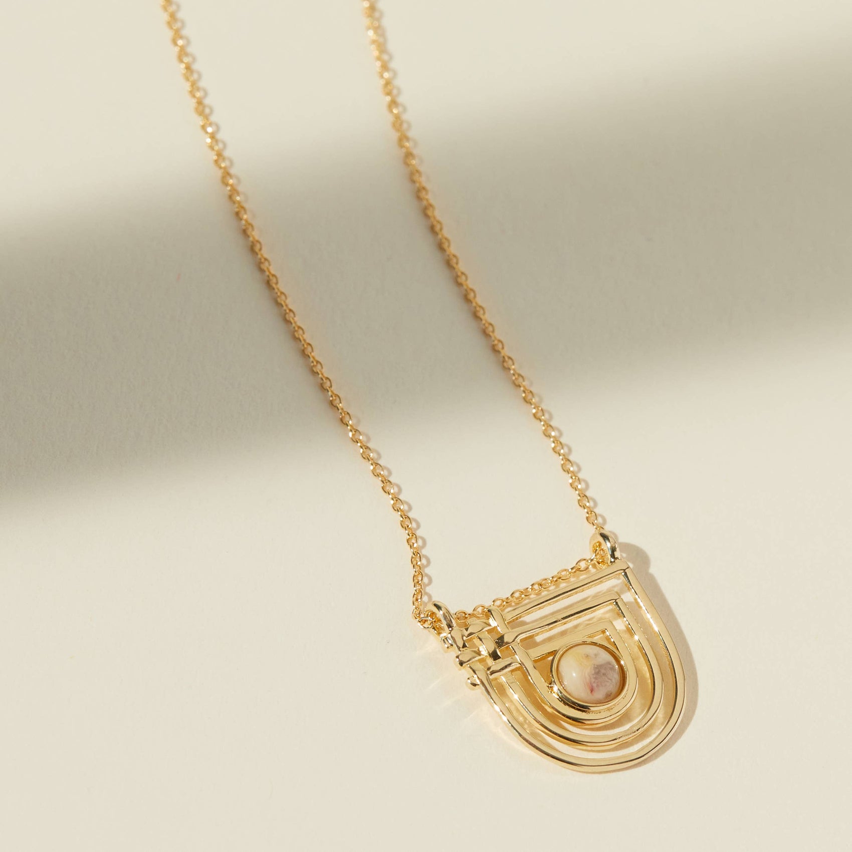 Golden Era Necklace - Agate: 18" Chain
