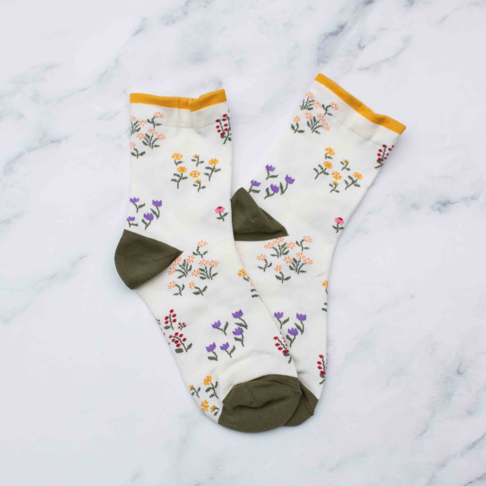 Women's Penelope Floral Casual Socks: Cream/Mustard