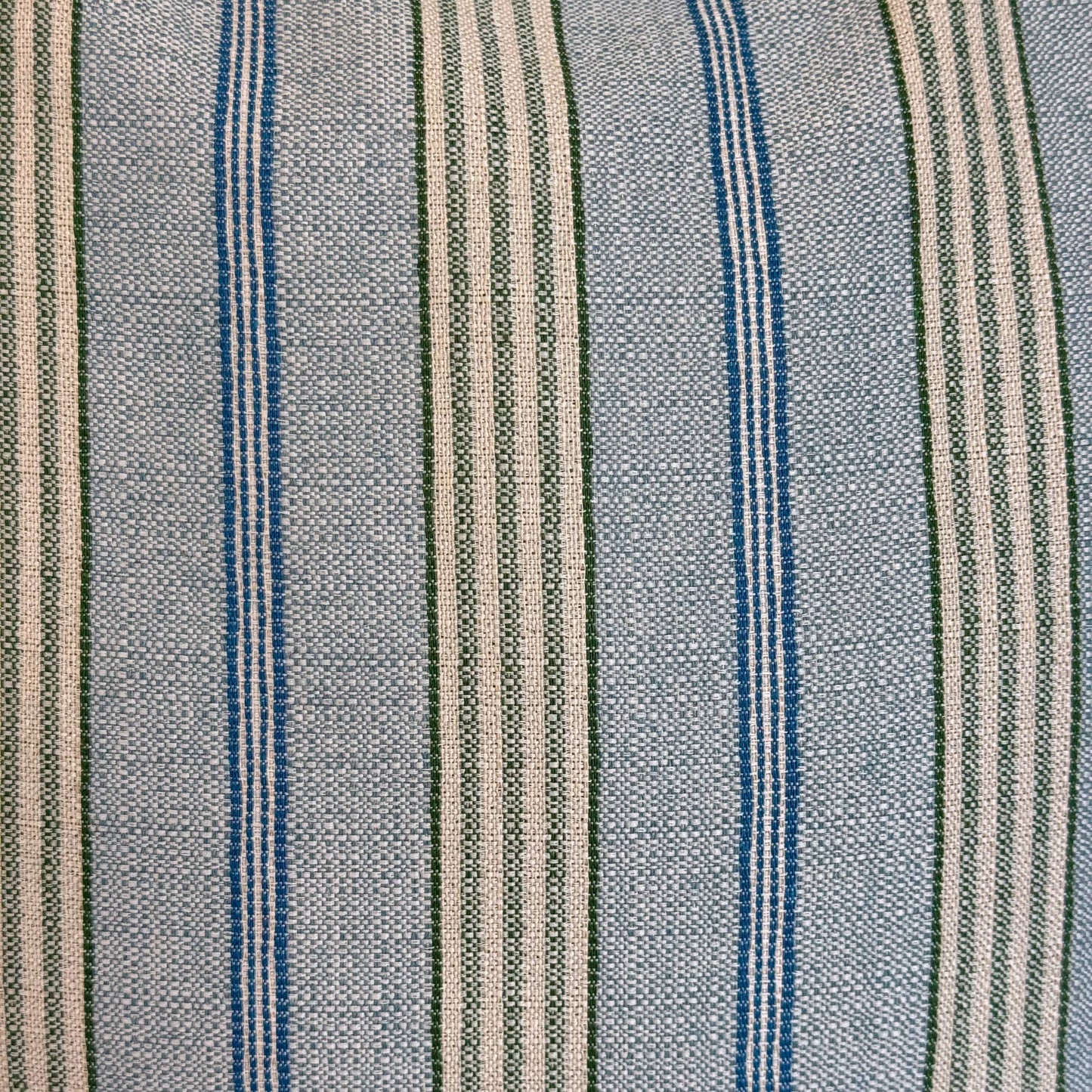 Zippered Bag in Cata - Medium