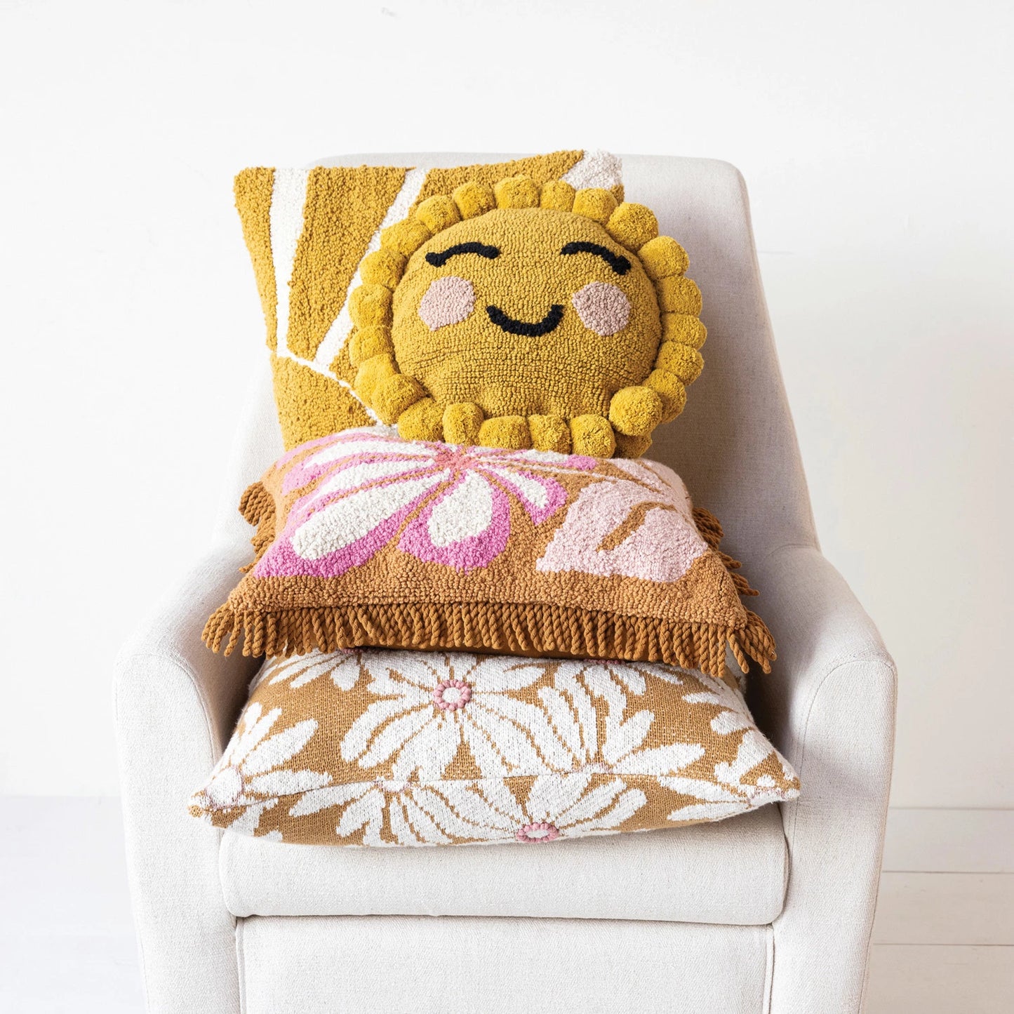 Round Tufted Sun Pillow