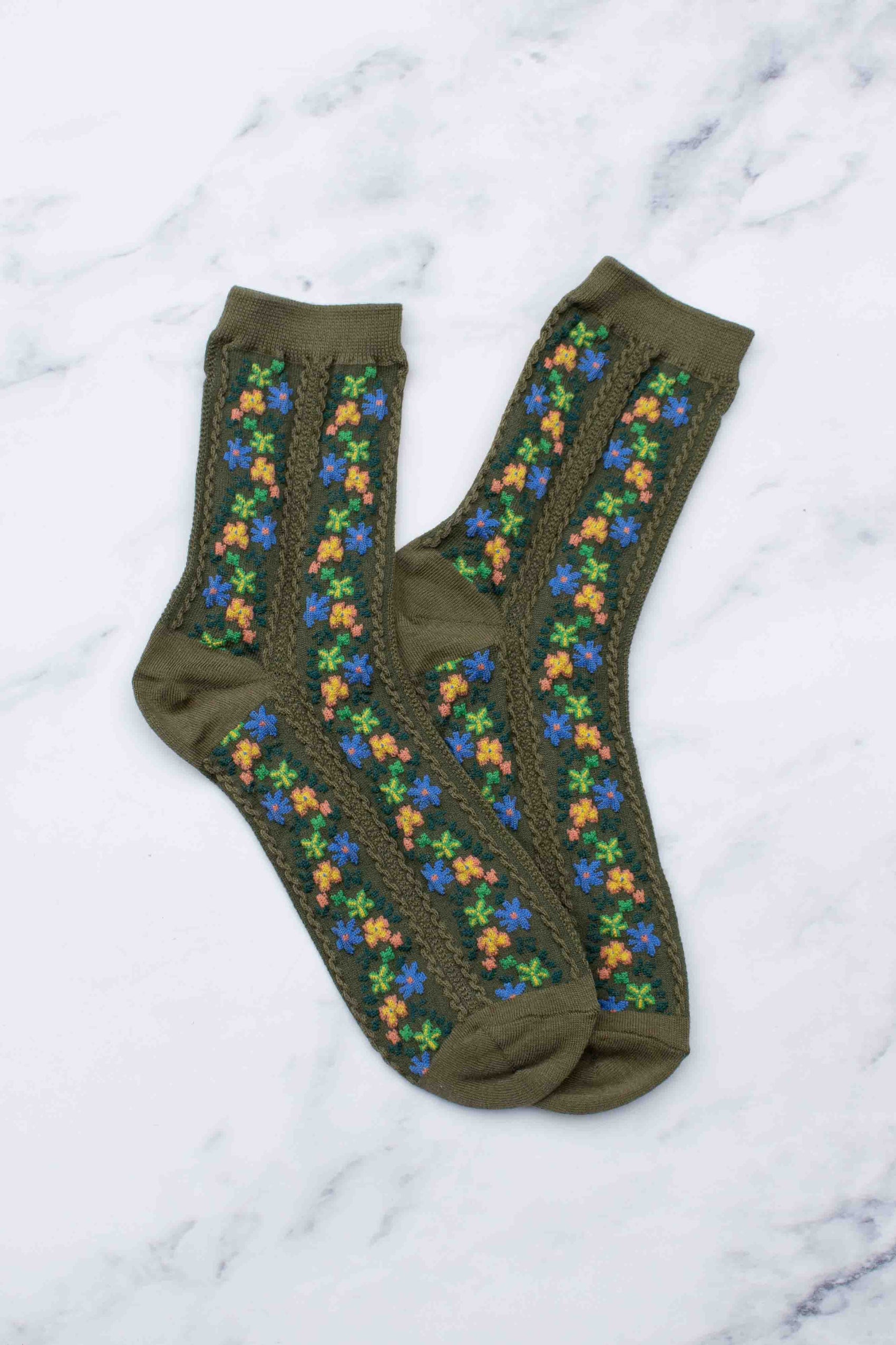Women's Aahana Floral Casual Socks: Olive