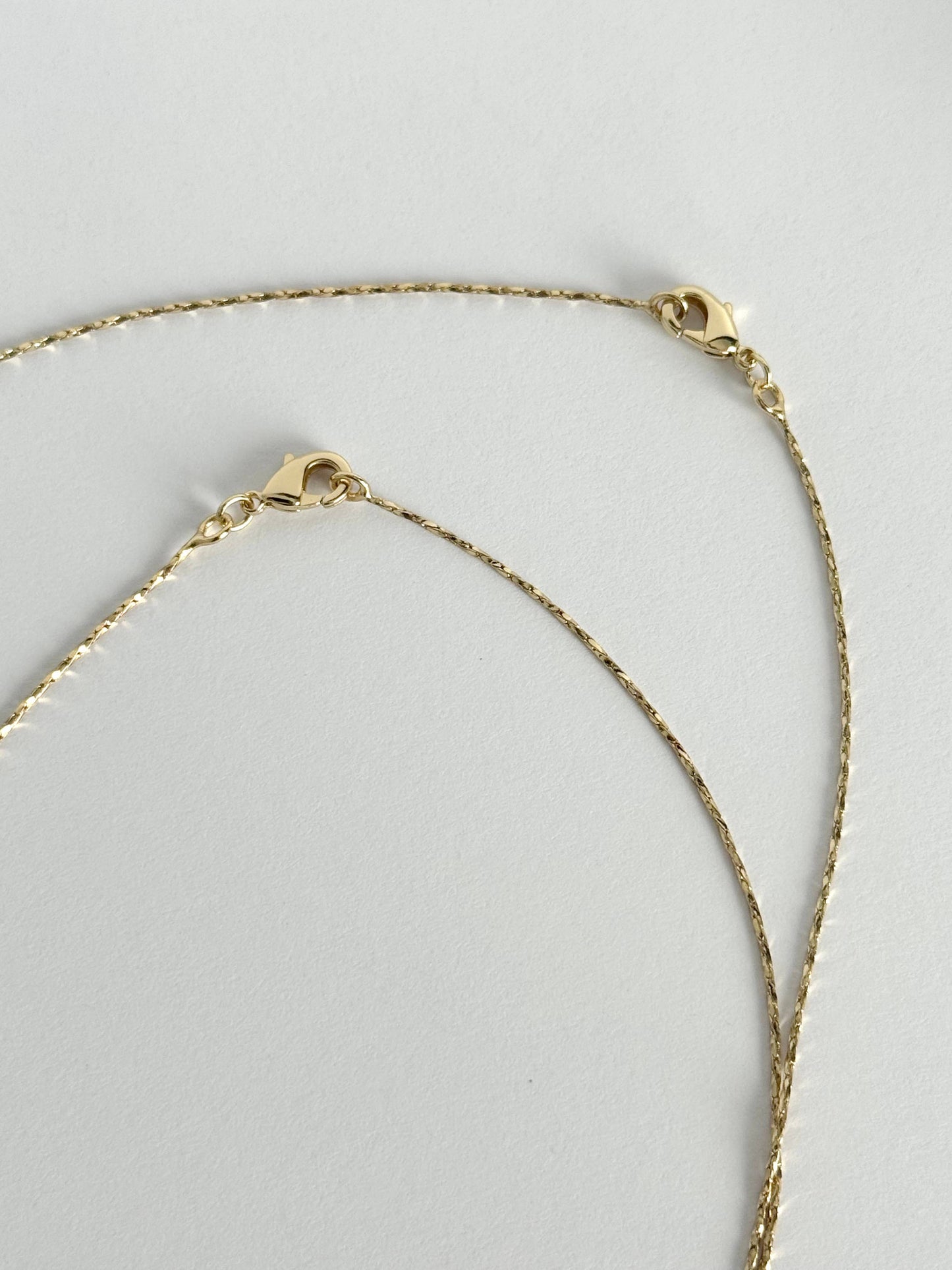 Une Pierre Précieuse Necklace