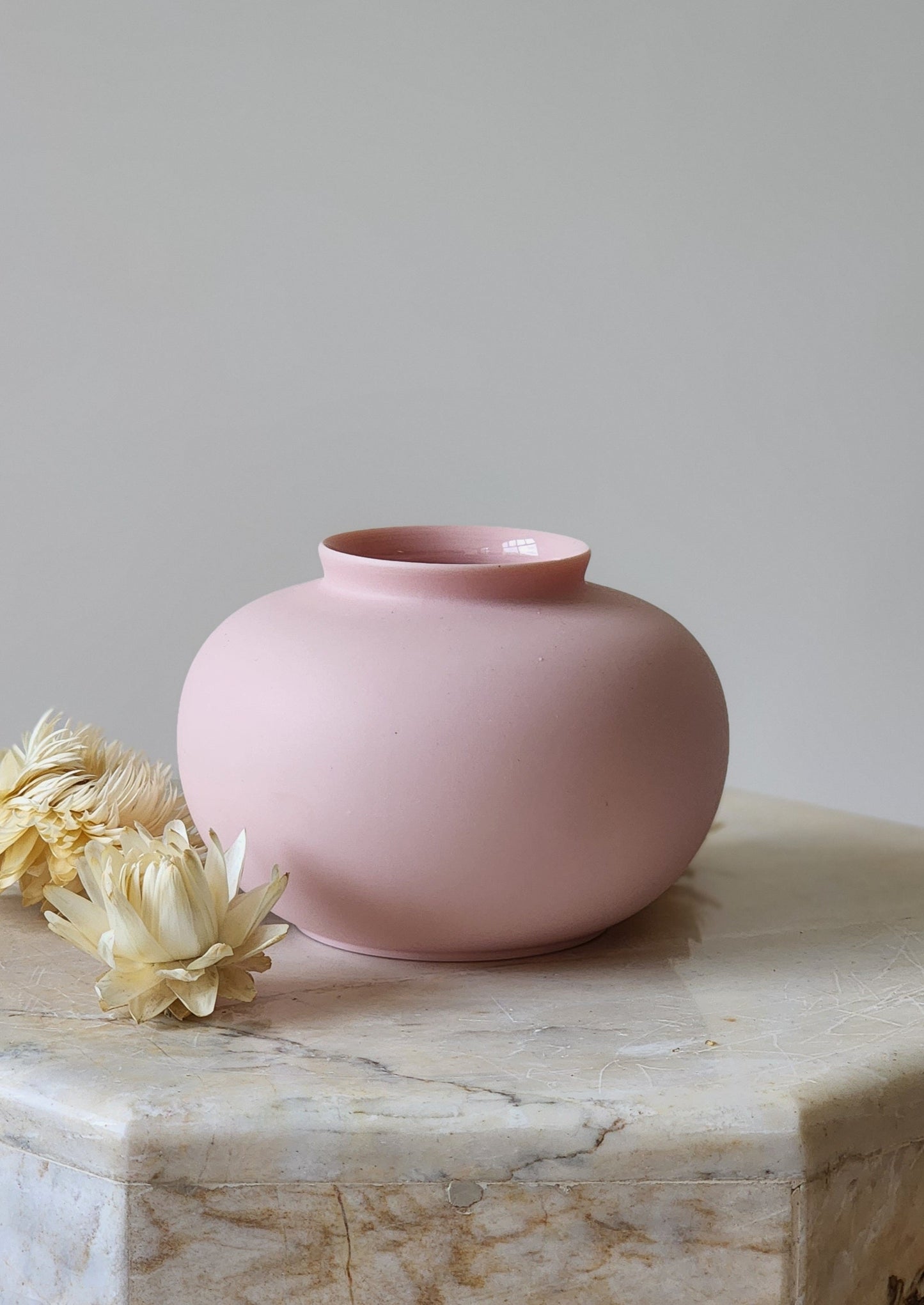 Porcelain Mini Apple Vase - Pale Pink