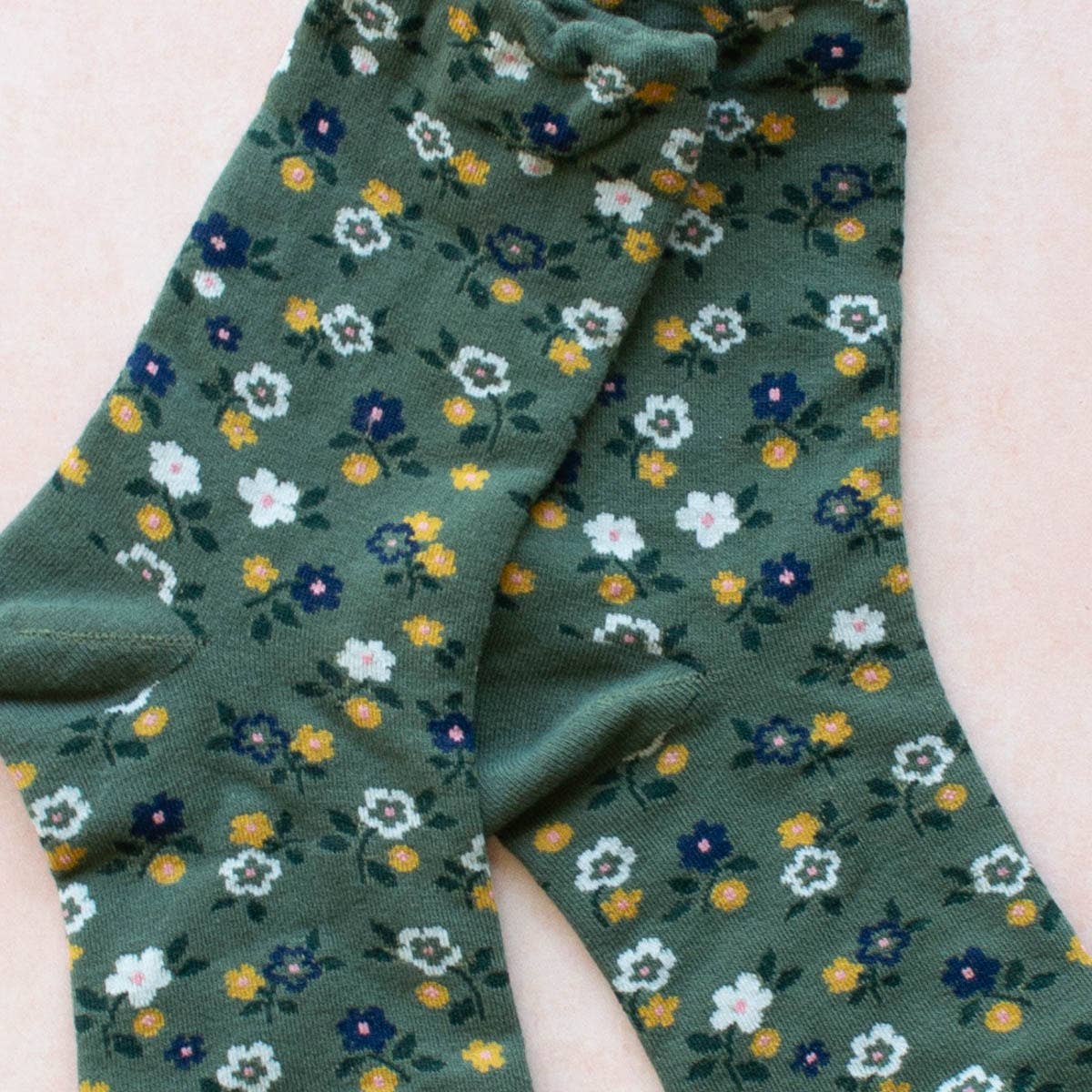 Garden Flower Socks: Ivory