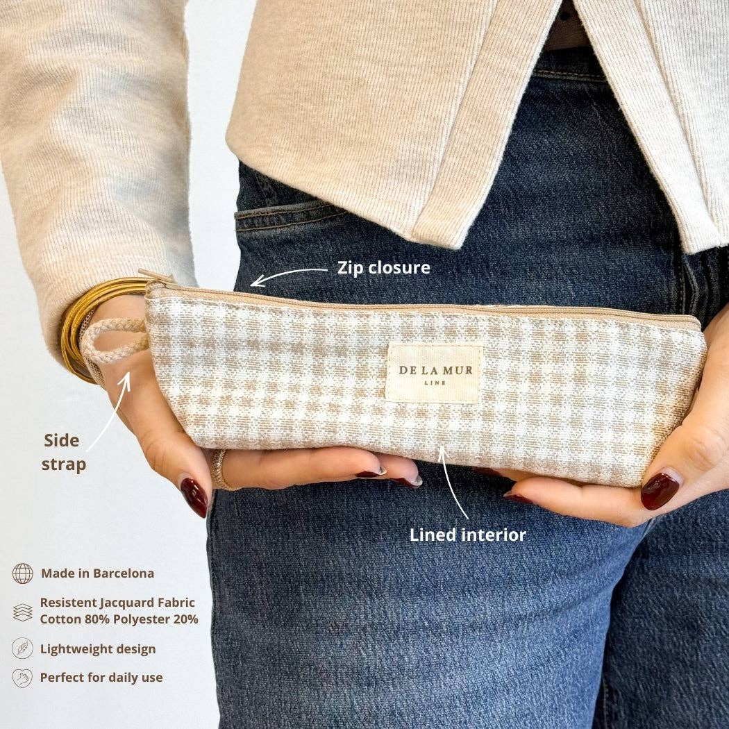 Gingham Jacquard Pencil Case – Beige & Ecru (Vison)