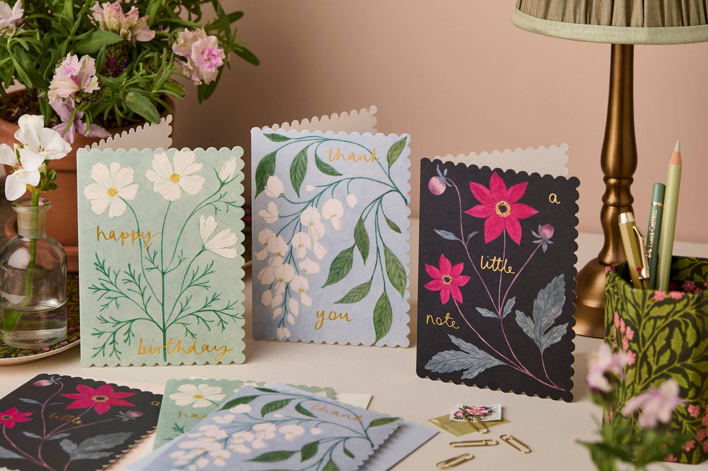 Dahlia 'A Little Note' Card