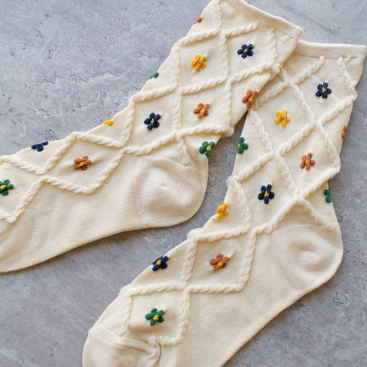 Ann Cottage Floral Casual Socks: Cream