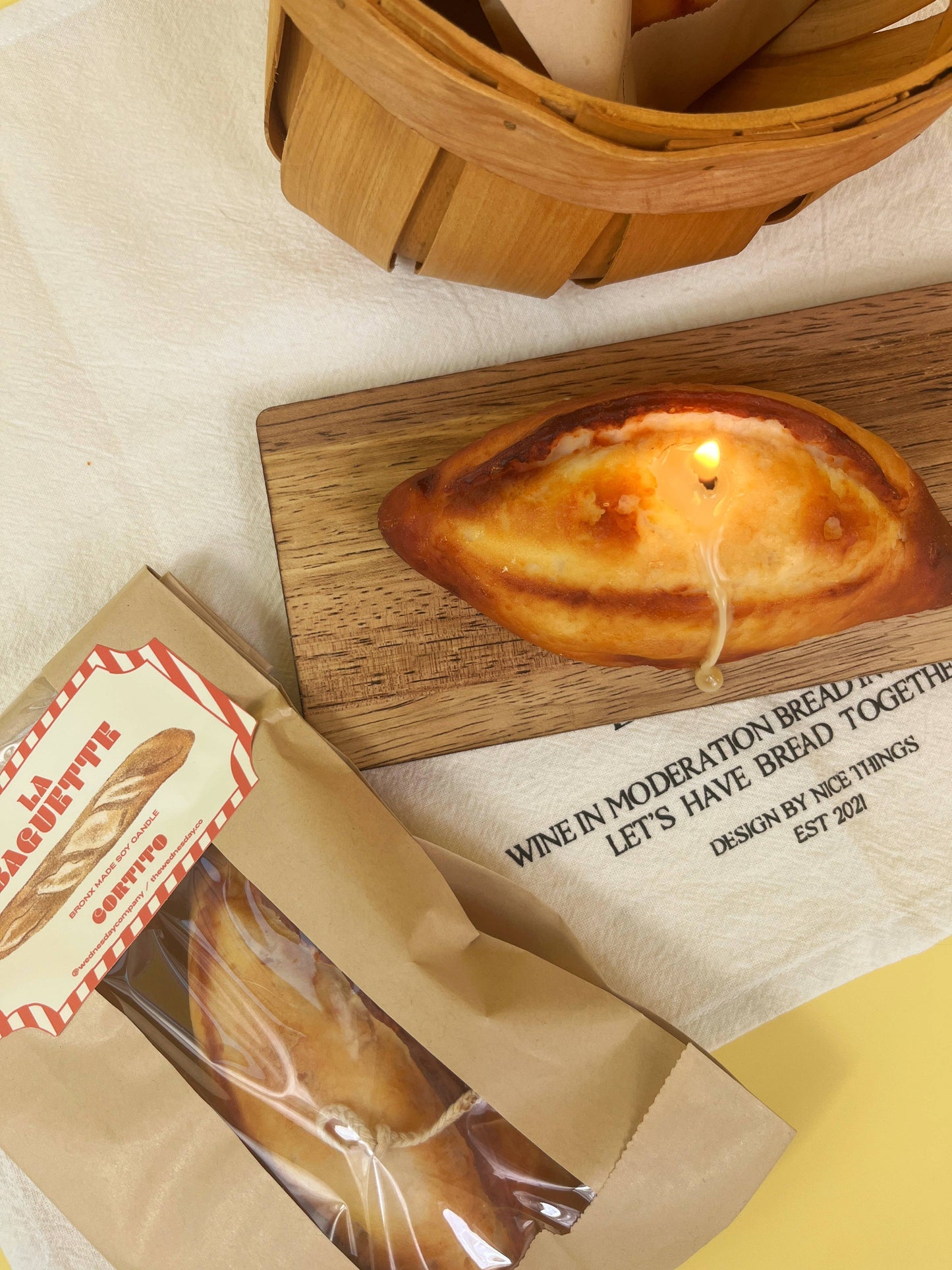 French Baguette Candle: Long Baguette No Scent