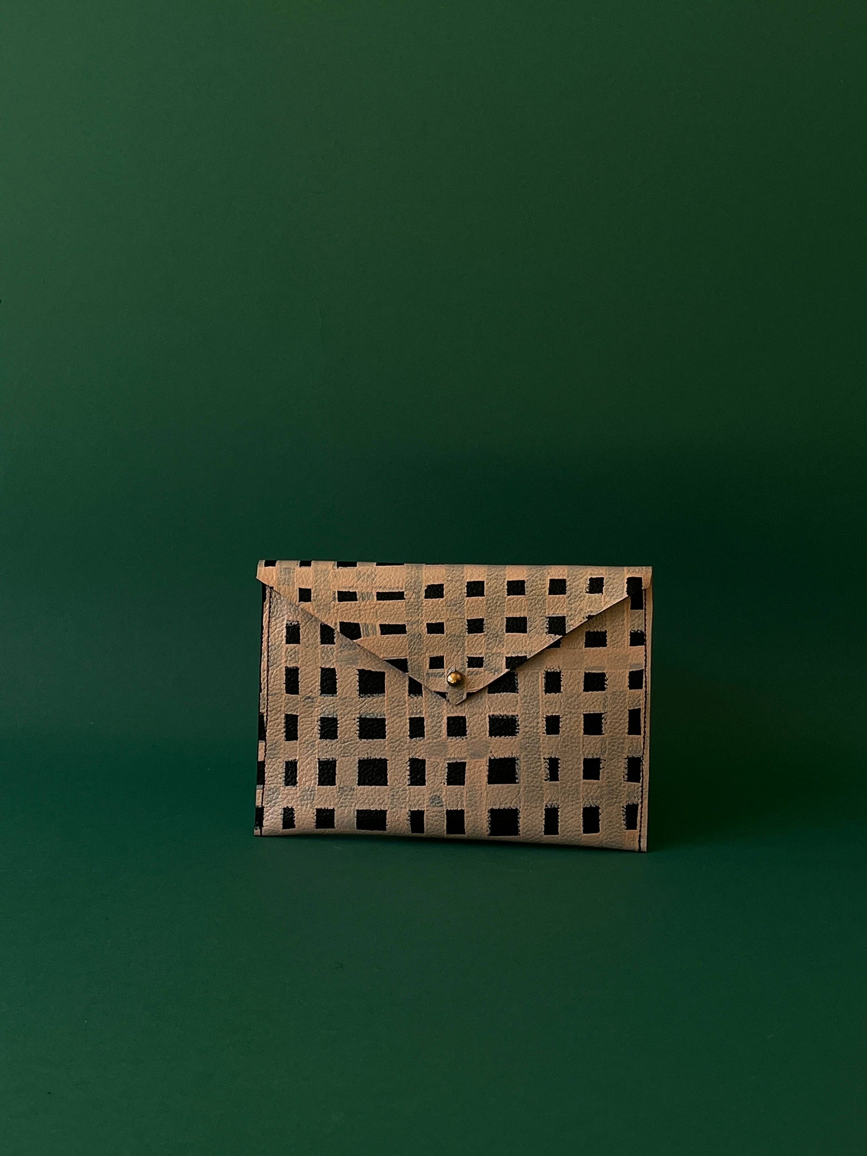 Leather Envelope Carryall - Grid- Warm Beige