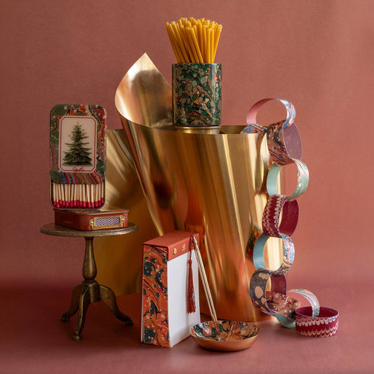 Paper Chains - Marbling Archives