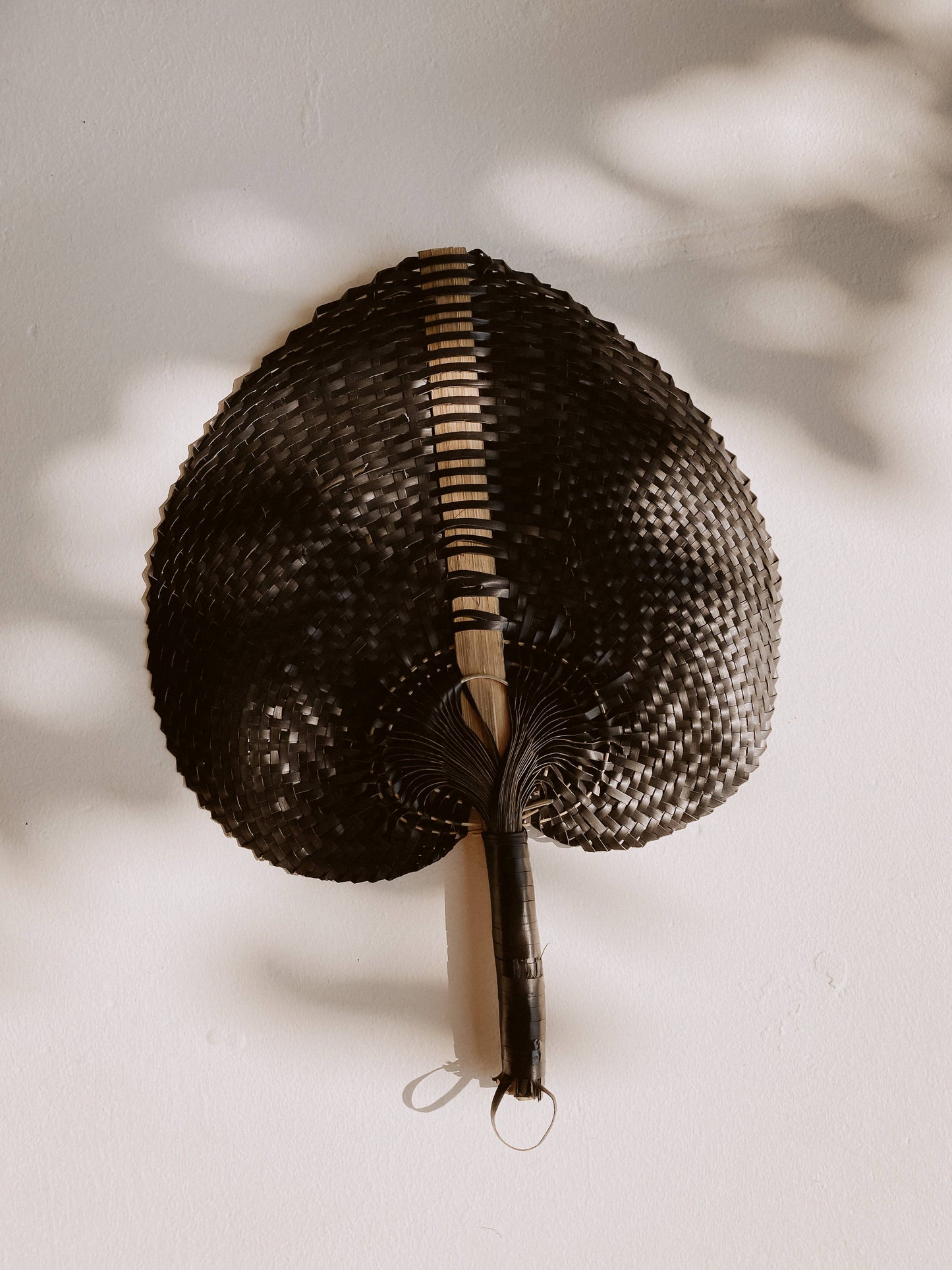 Woven Paradisio Fan in Black: Small