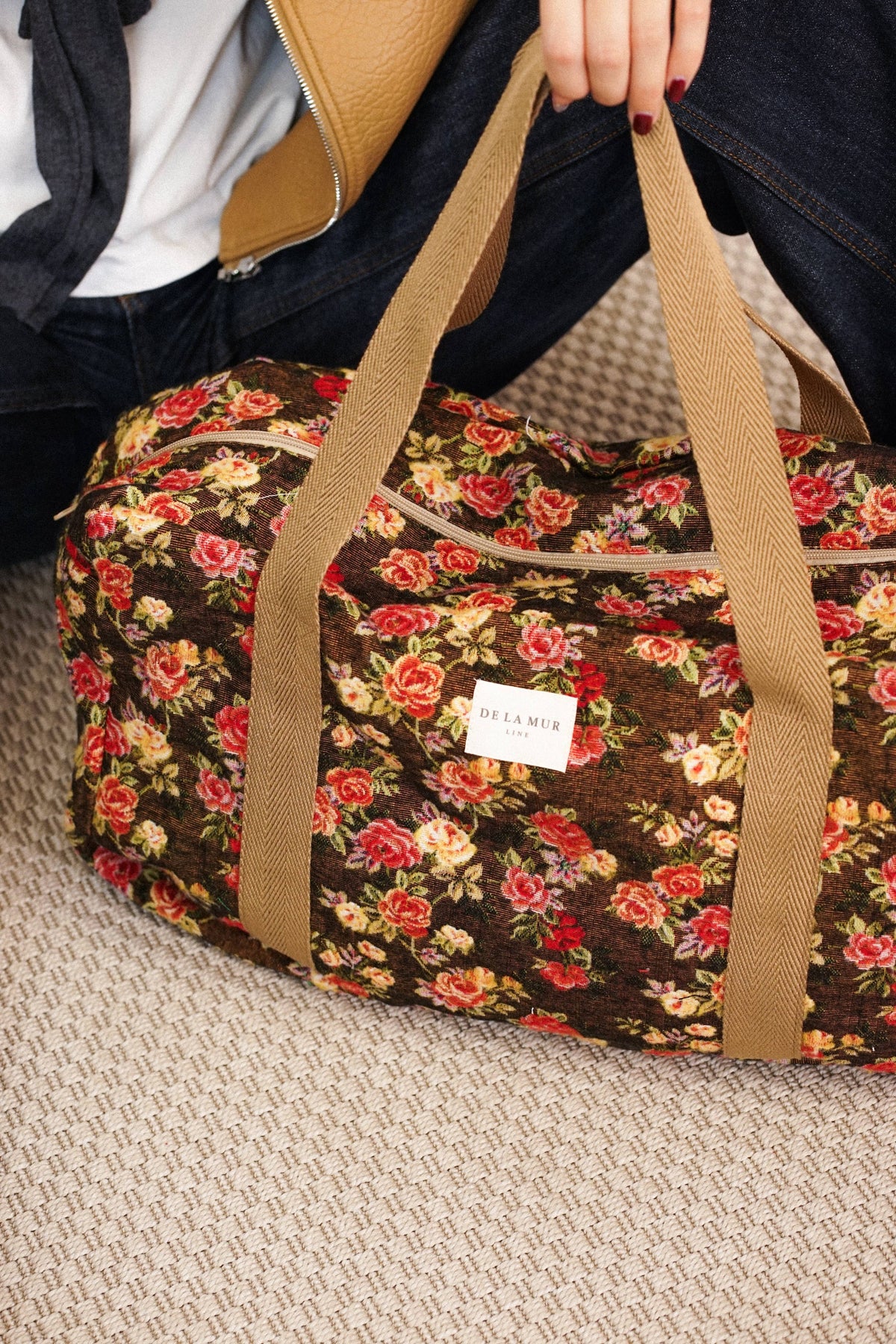 Floral Jacquard Sports Bag – Brown & Red (Pepi)
