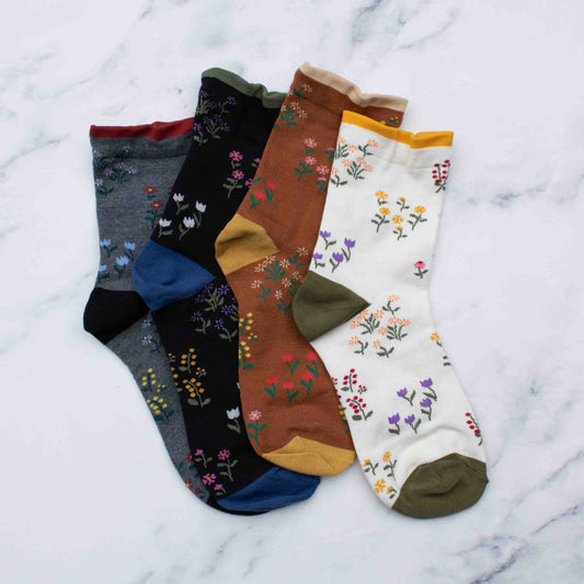 Women's Penelope Floral Casual Socks: Cream/Mustard
