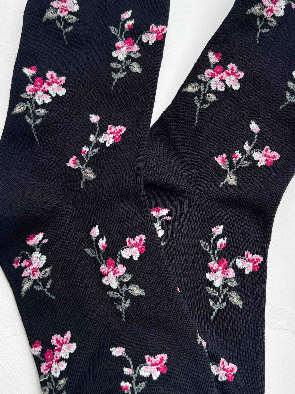 Vintage Floral Cotton Blend Crew Socks