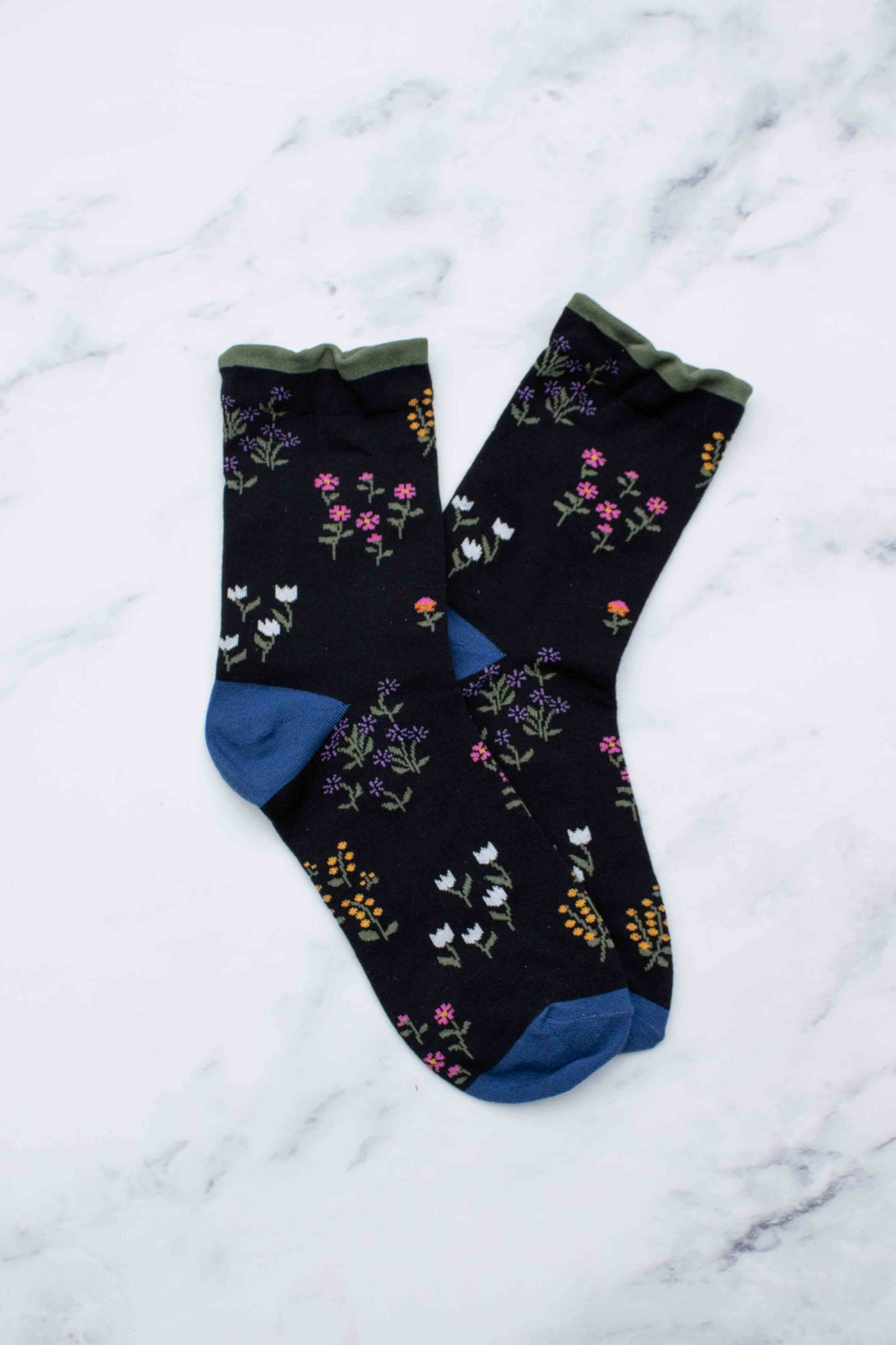 Women's Penelope Floral Casual Socks: Rust/Taupe