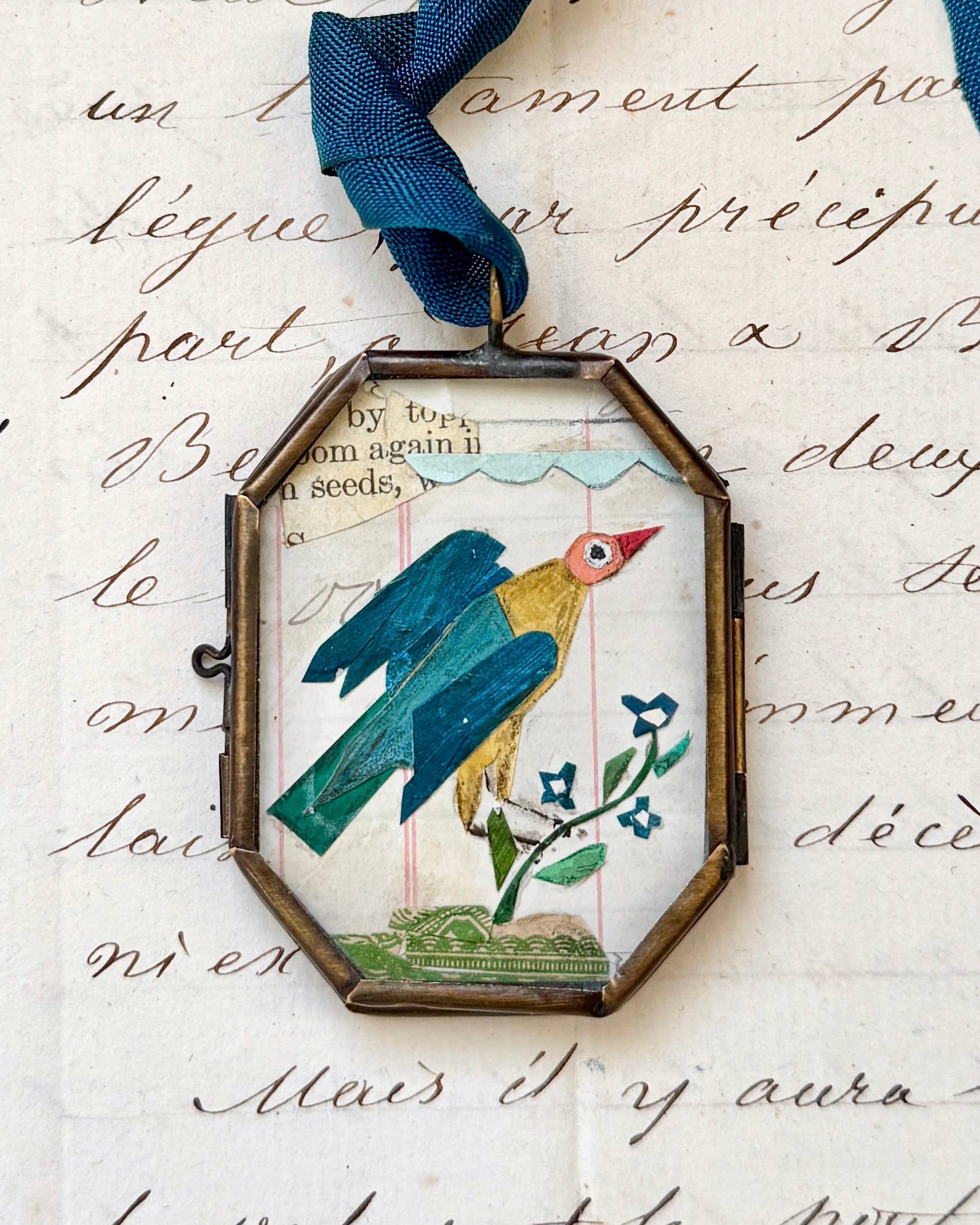 Cassis Folk Bird - Handmade Art Locket