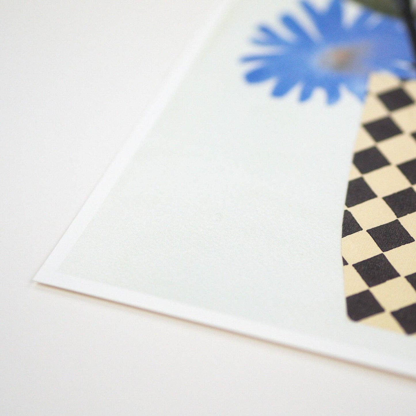 Chequer Vase Print (A4) (Wholesale pack of 3)