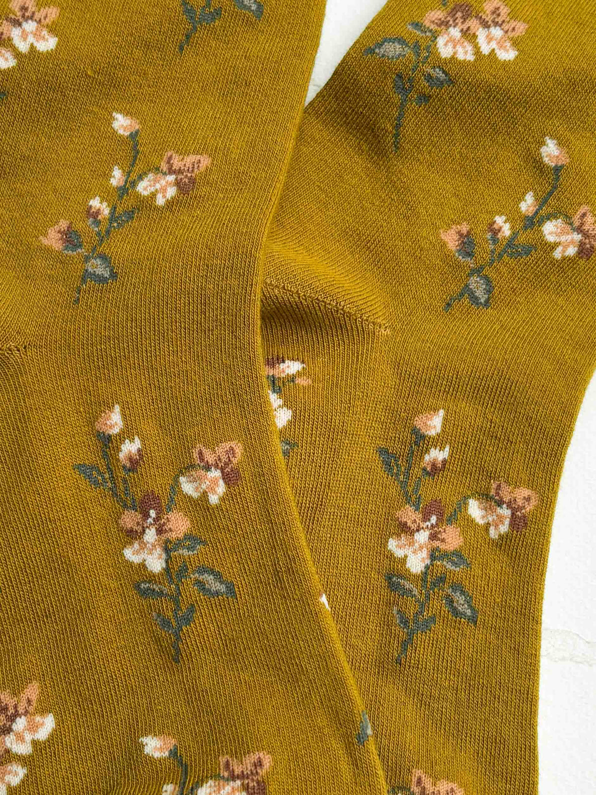 Vintage Floral Cotton Blend Crew Socks