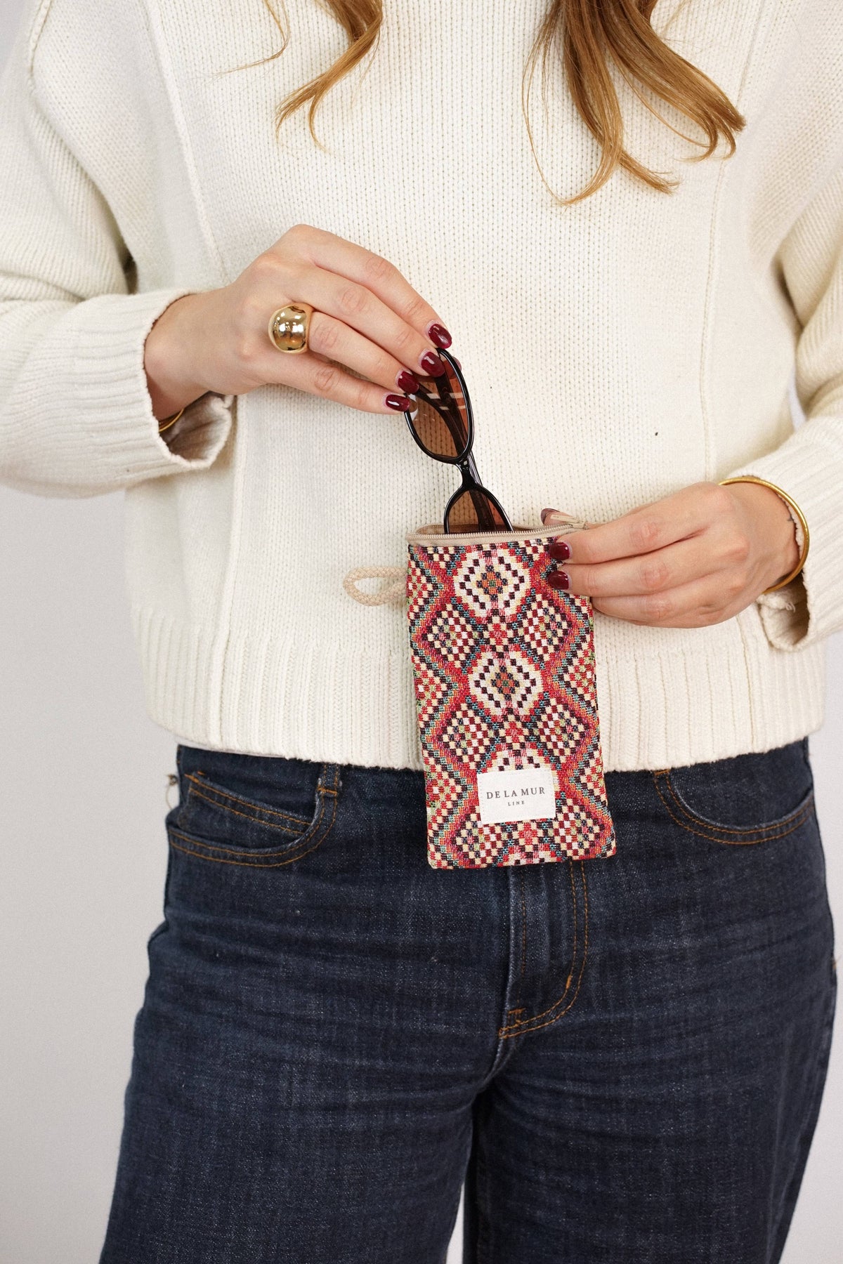 Geometric Jacquard Glasses Case – Red Multicolor (Otto)