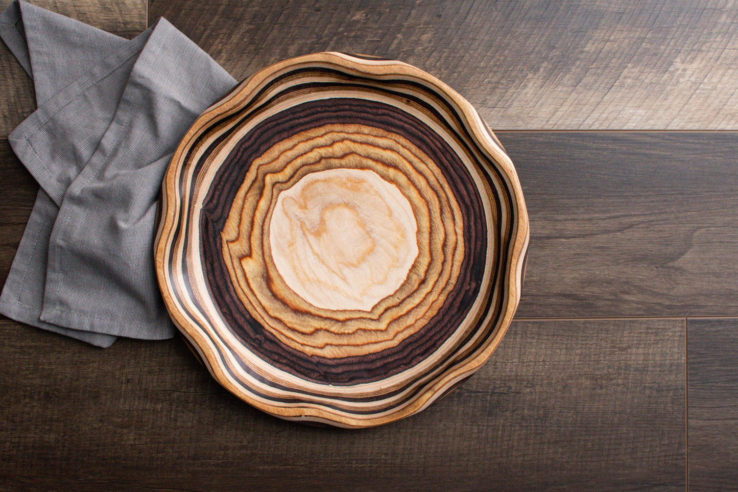 14" Serving Platter Natural Pakka