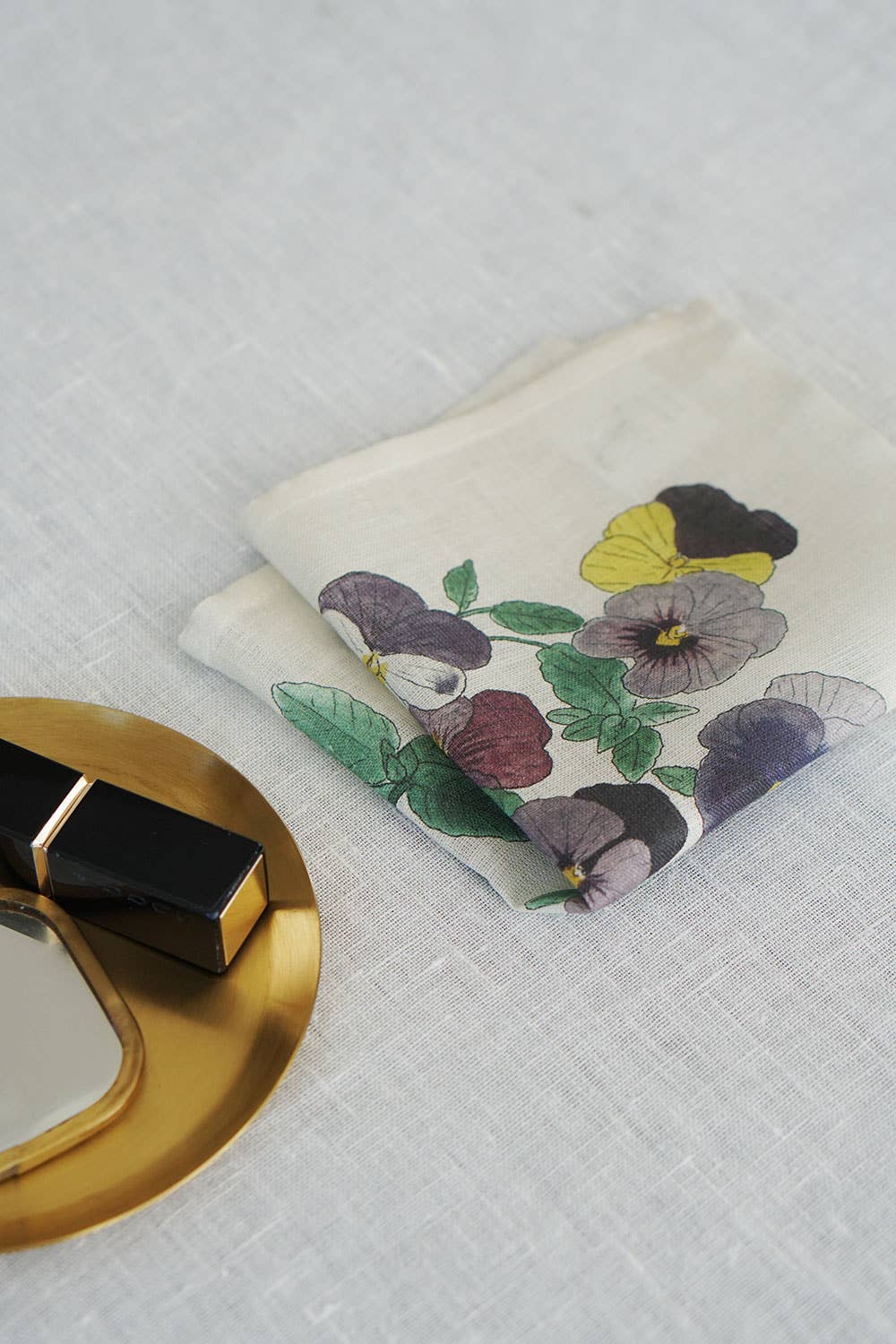 Hanky Isabelle.B No.9 Pansy