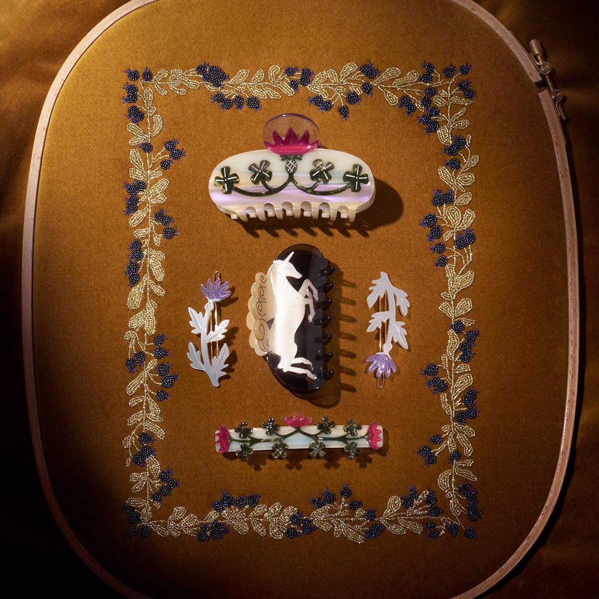 Unicorn Horse Women's Hair Claw Clip Cream and Navy Acetate