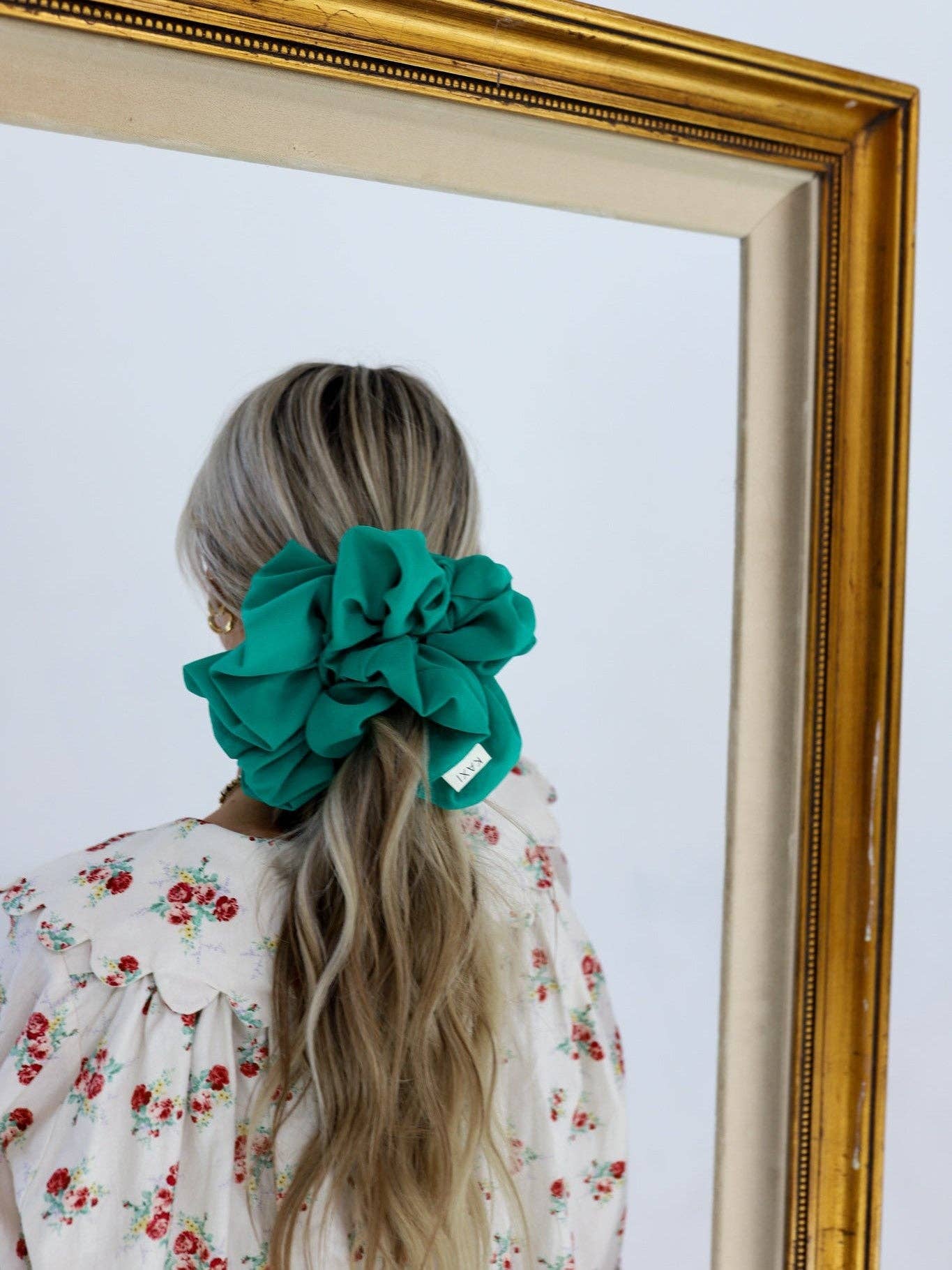 Jumbo Organza Scrunchie