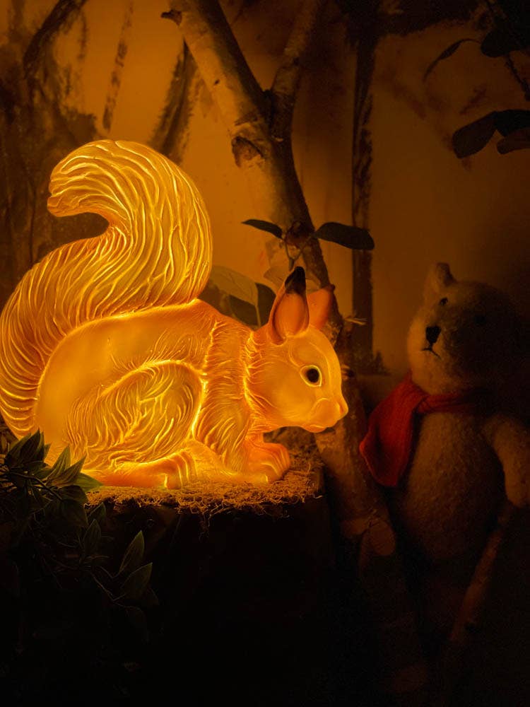 Squirrel Lamp