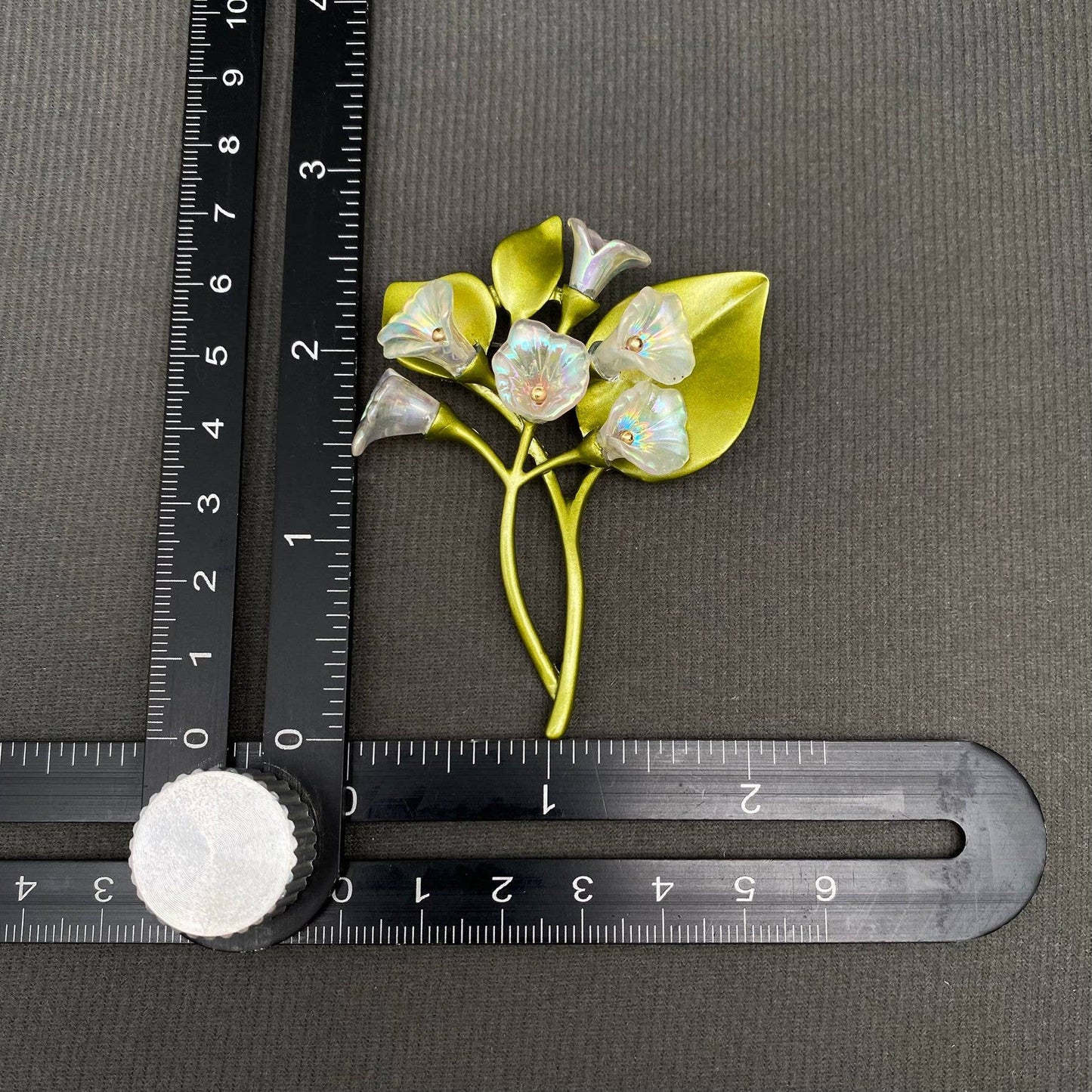 Resin Morning Glory Flower Brooch