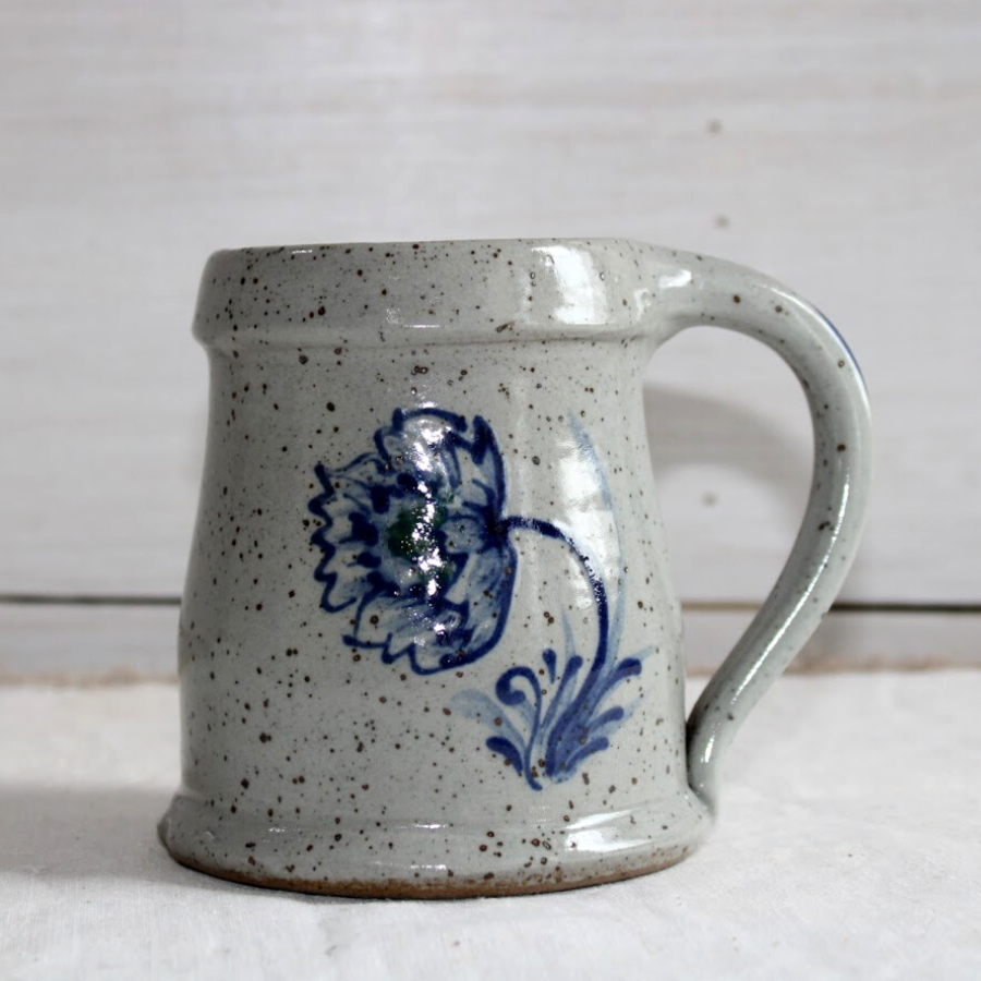 Classic Mug- Dahlia
