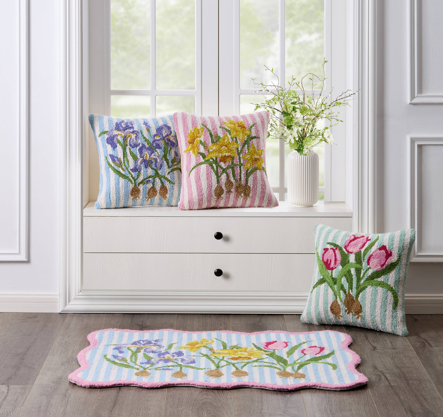 Yellow Daffodil Hook Pillow