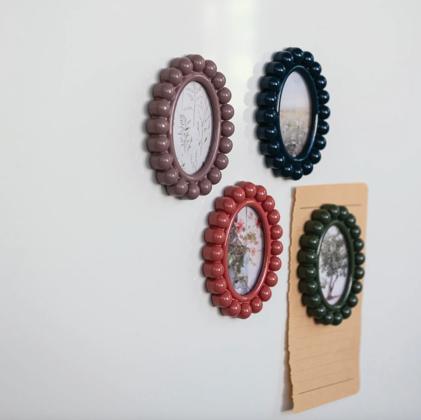 Magnetic Photo Frame - 4 Colors