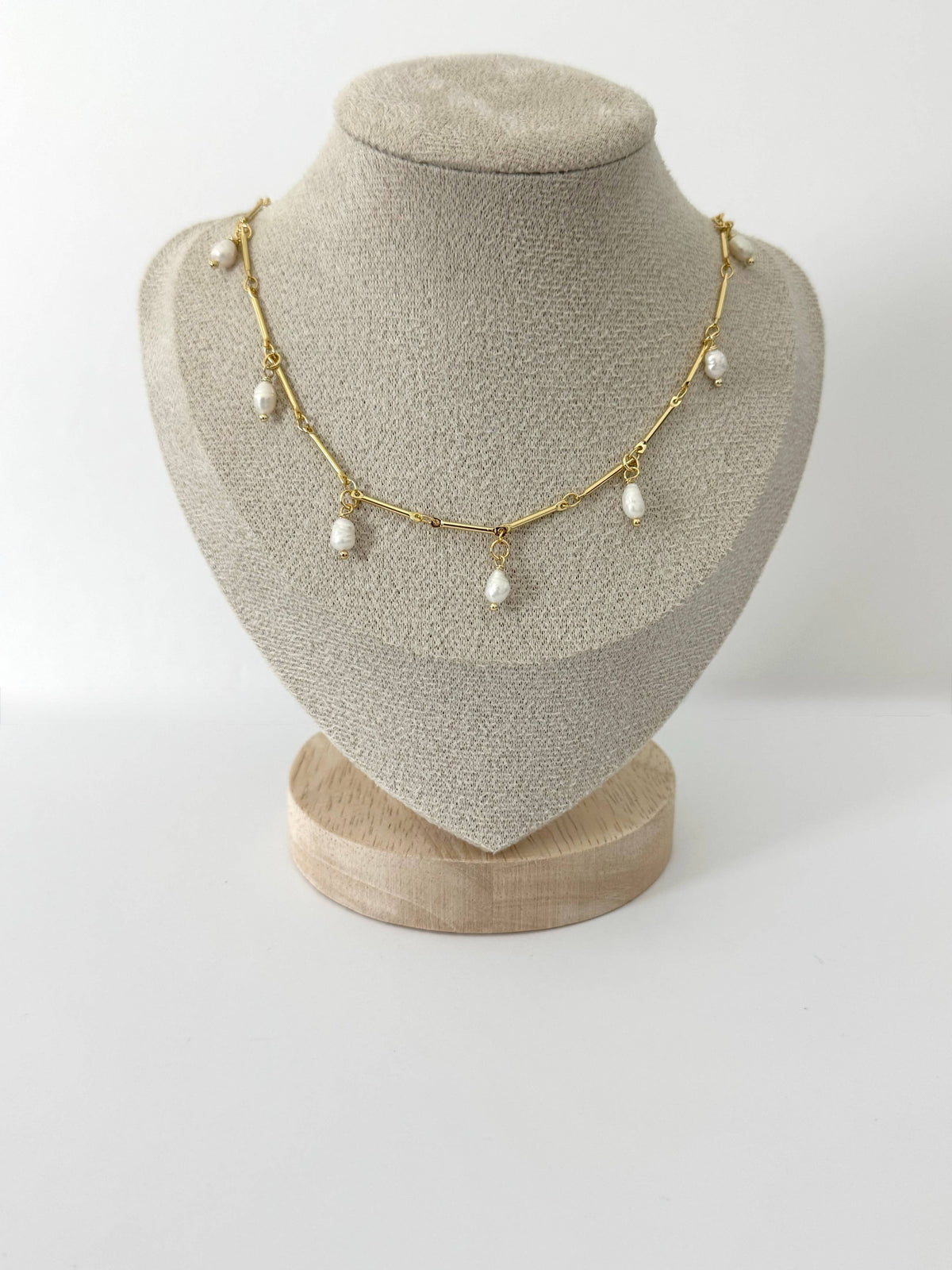 Perlitas Drop Necklace 