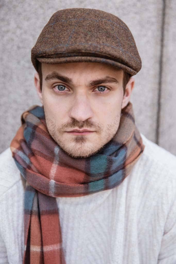 Pure Wool Tartan Check Scarf: Camel Thomson