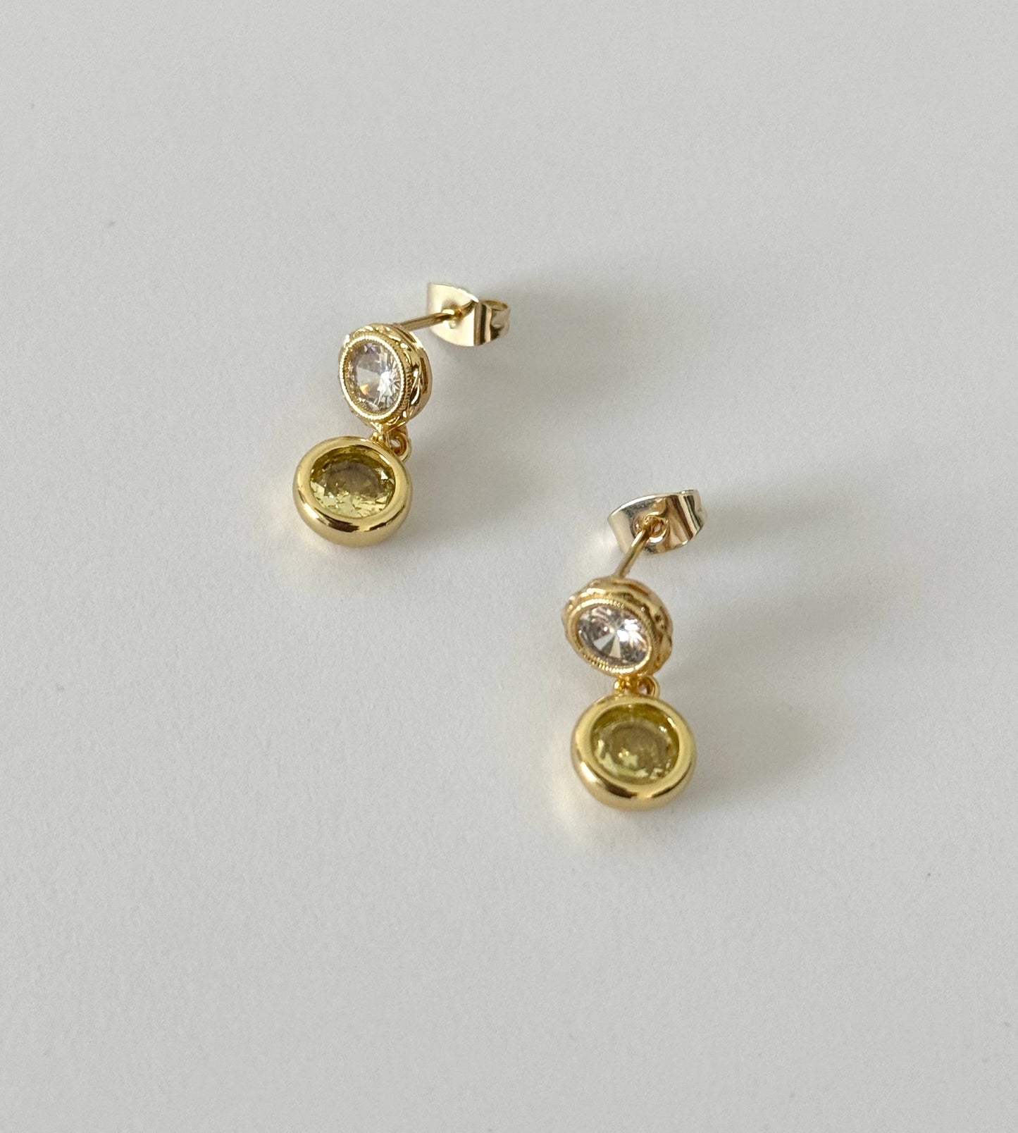Clarita Stud Earrings 