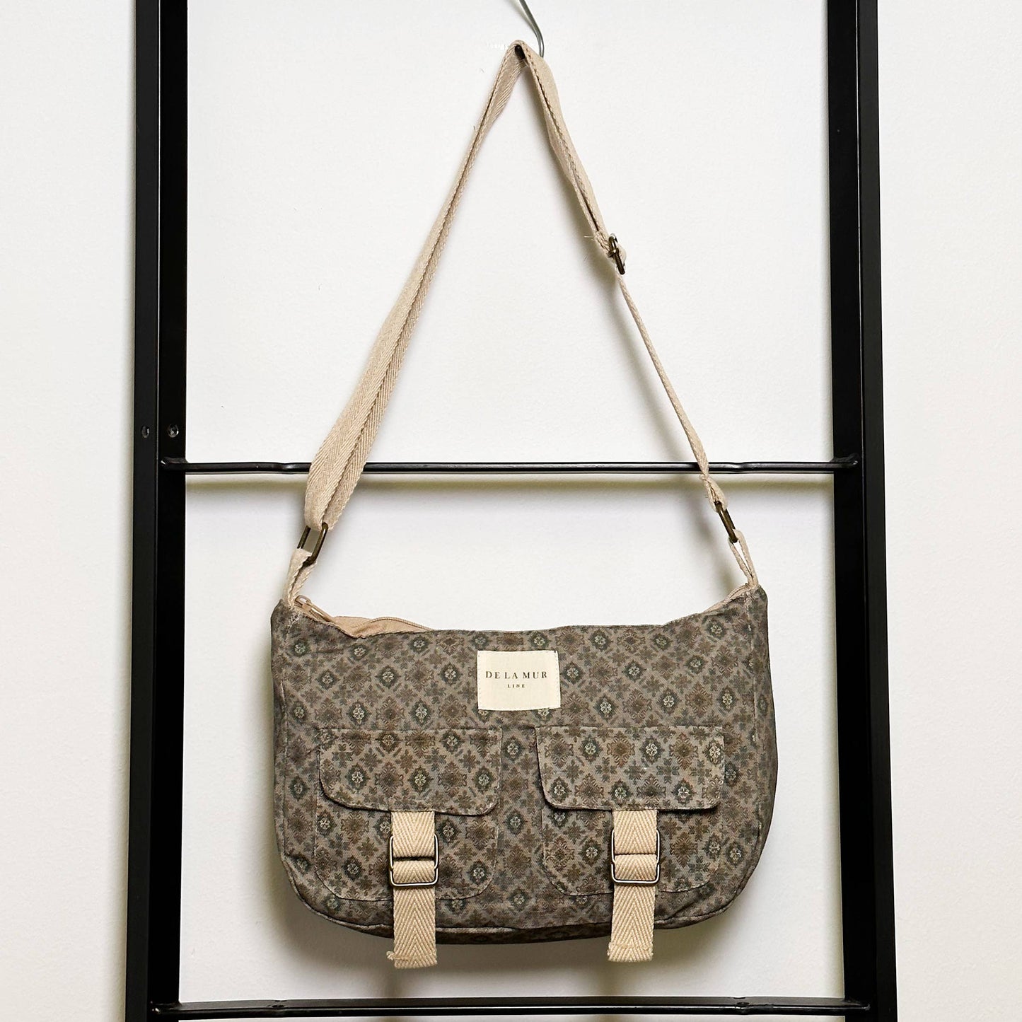 Flap Pocket Bag Sol