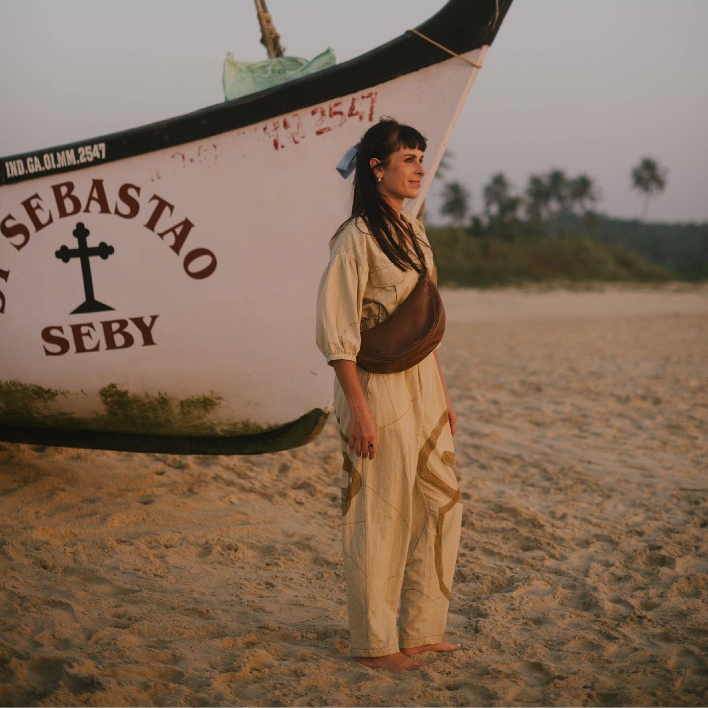 Pebbled Leather Moon Sling Bag - Vintage