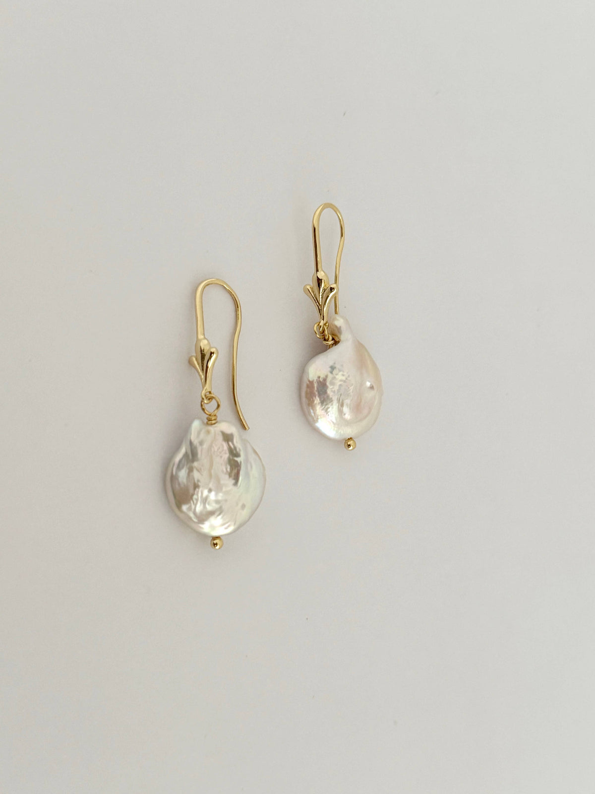Ninou Pearl Earrings 