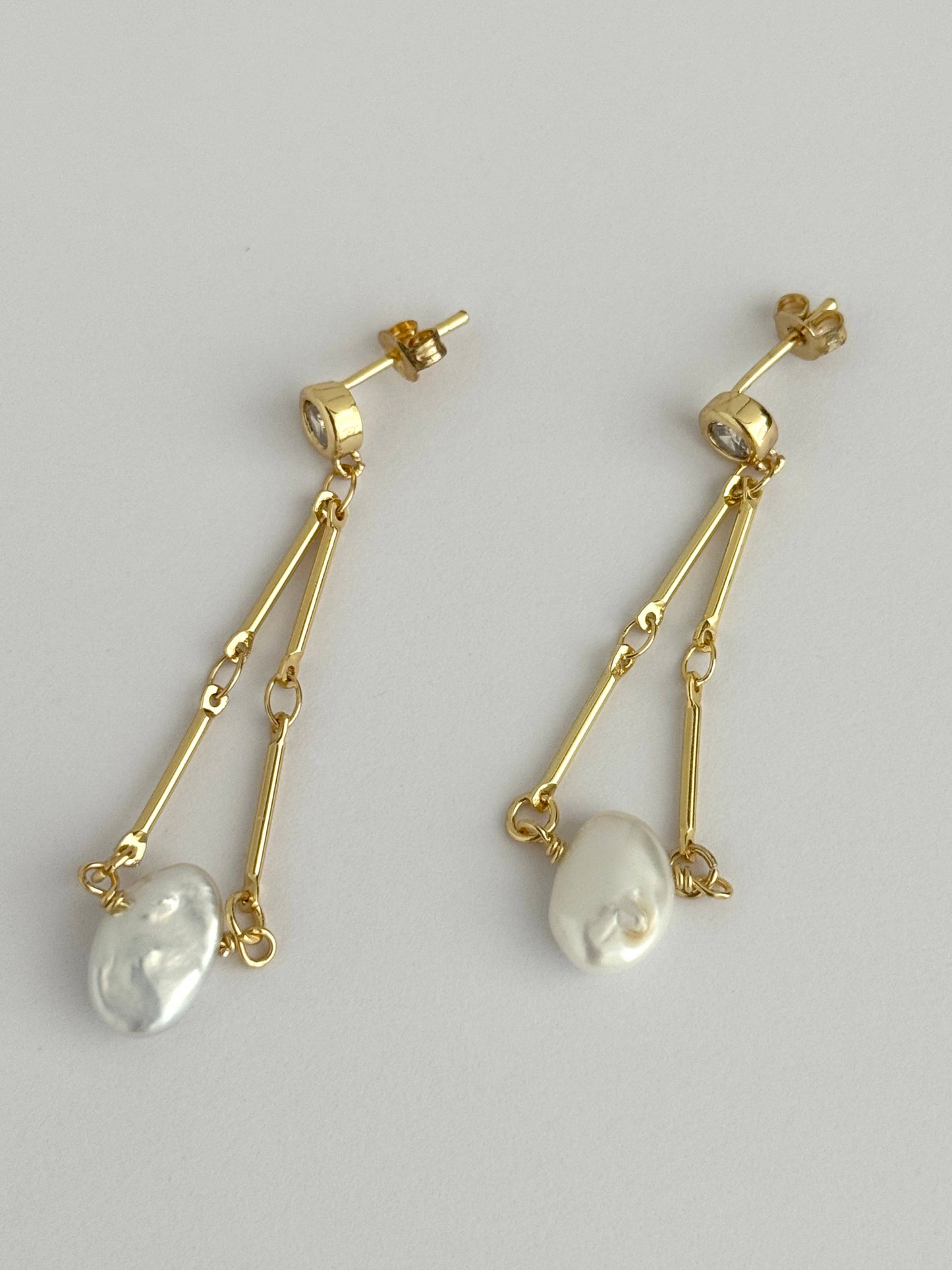 Manuela Earrings 