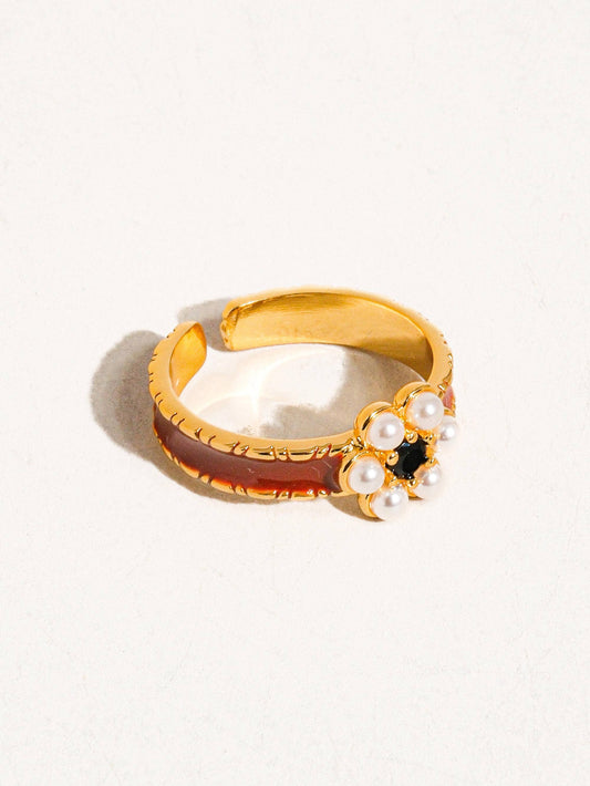 Aphrodite Gold Vintage Red Pearl Flower Ring: Red