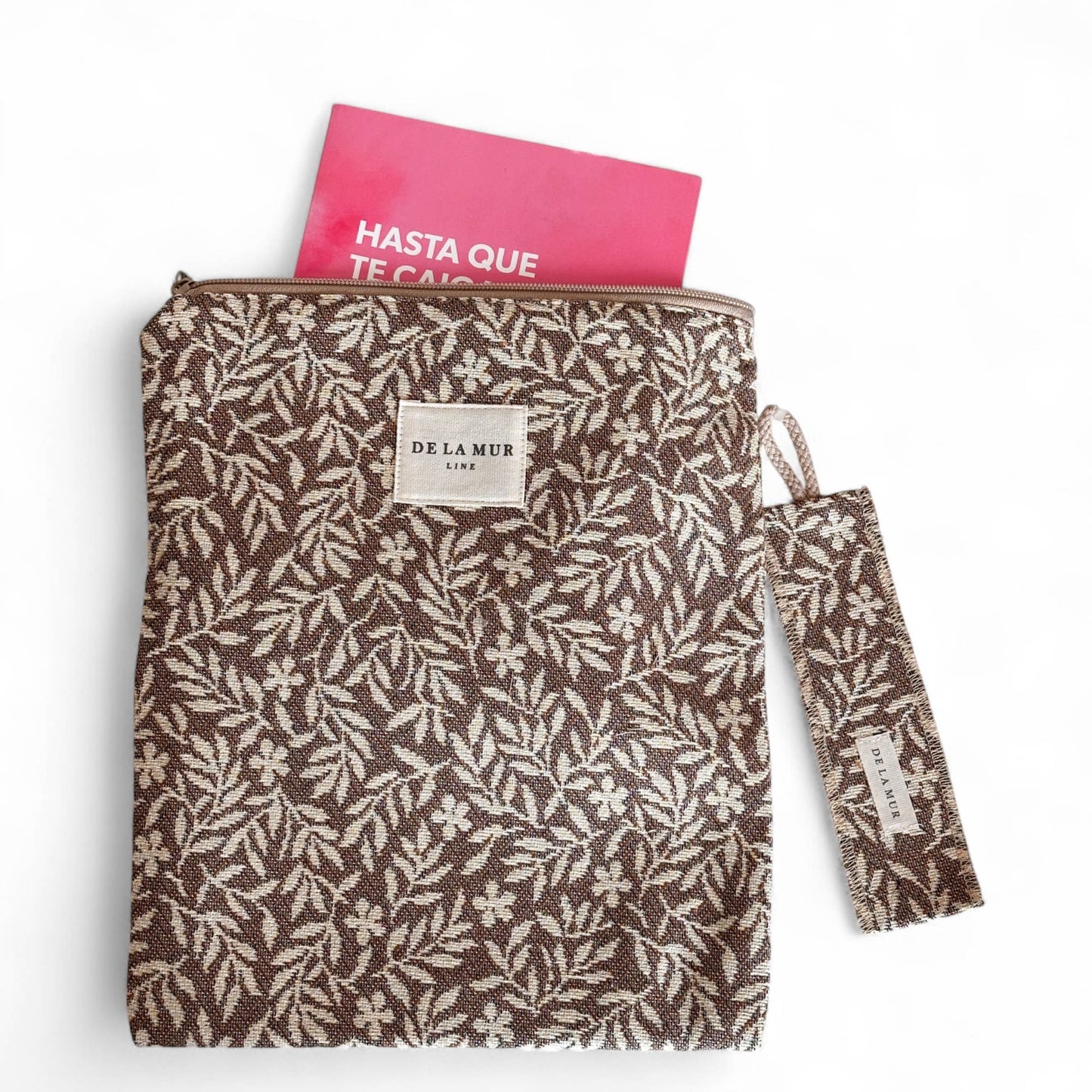 Book cover with matching bookmark Plan