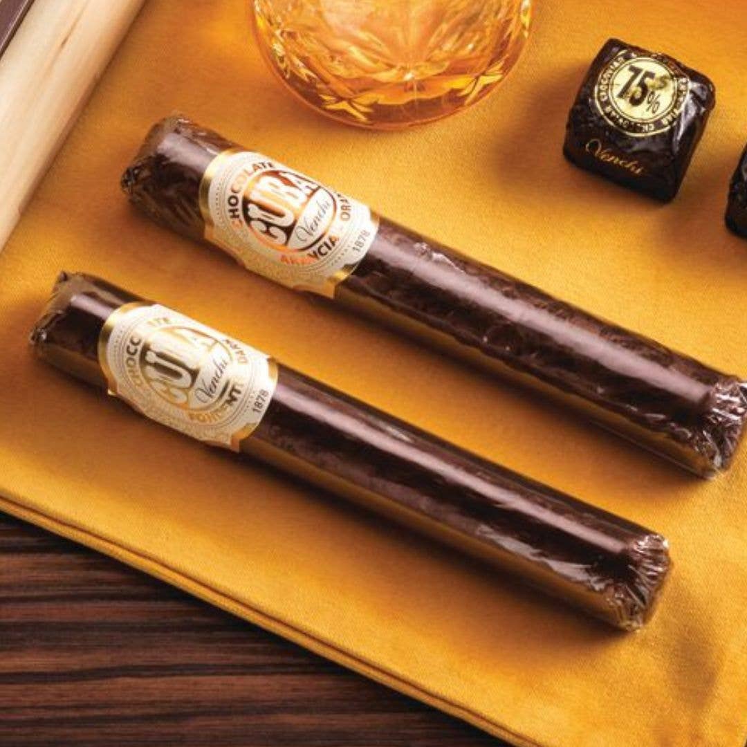 Aromatic Cocoa Chocolate Cigar - Italian Gourmet Chocolate