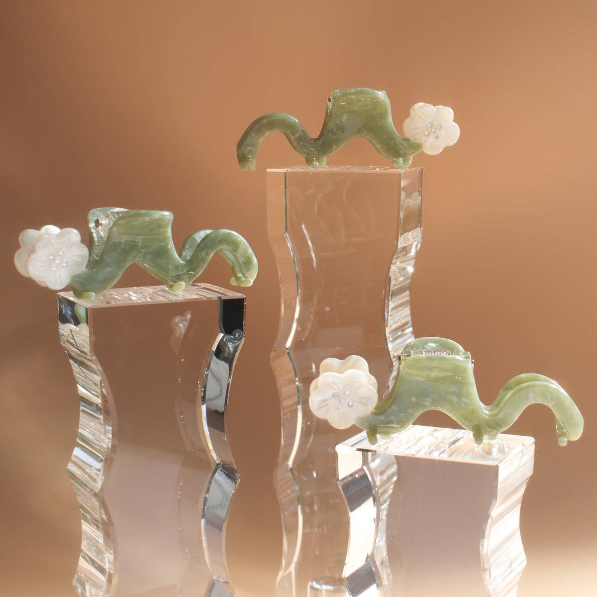 White Orange Blossom Flower Small Squiggle Acetate Hair Claw