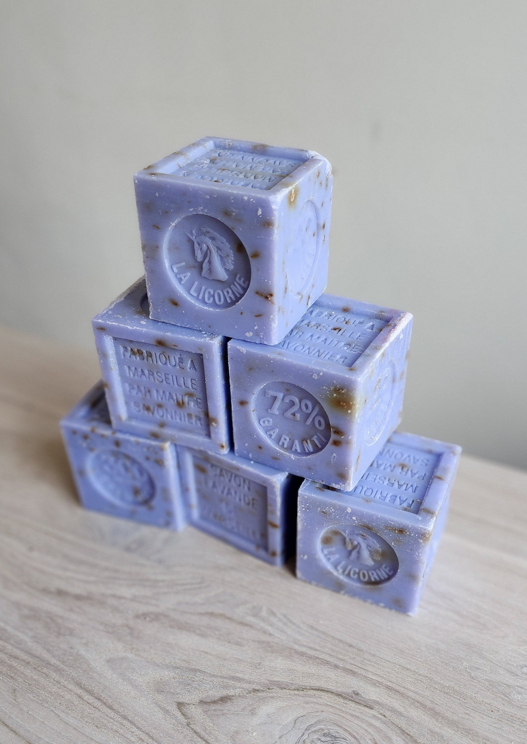 Savon de Marseille Lavender with Crushed Flowers